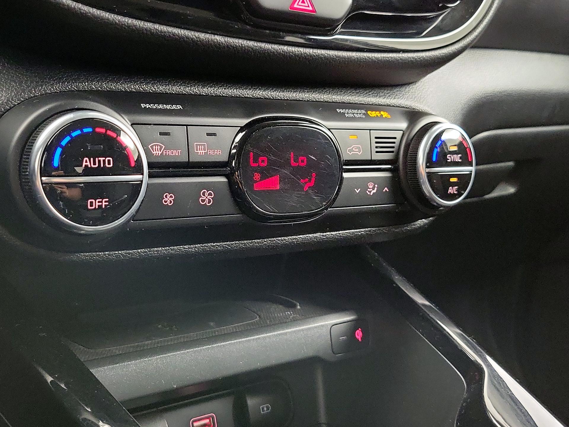 Thumbnail: 2020 Kia Soul - 17