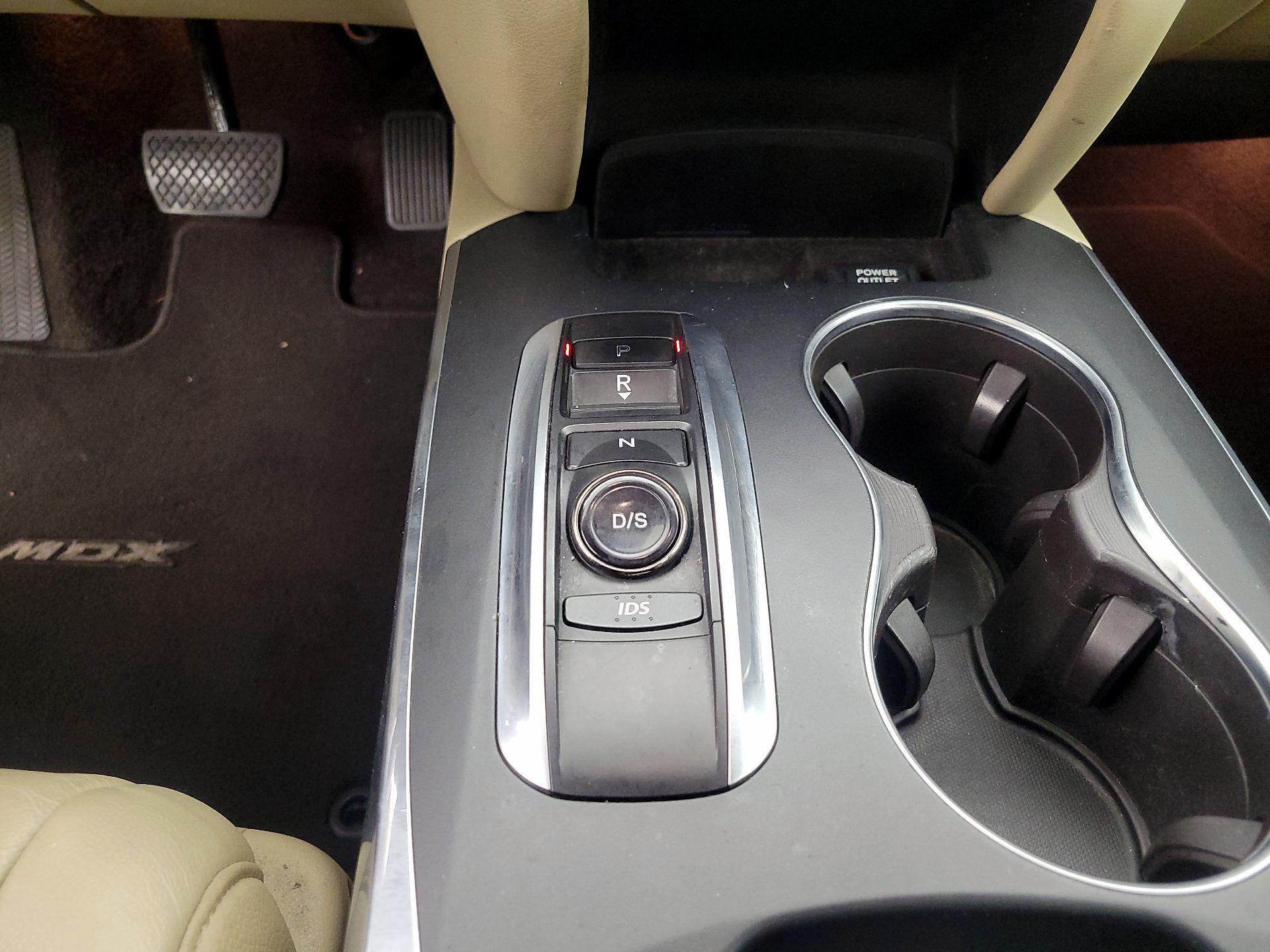 Thumbnail: 2016 Acura MDX - 15