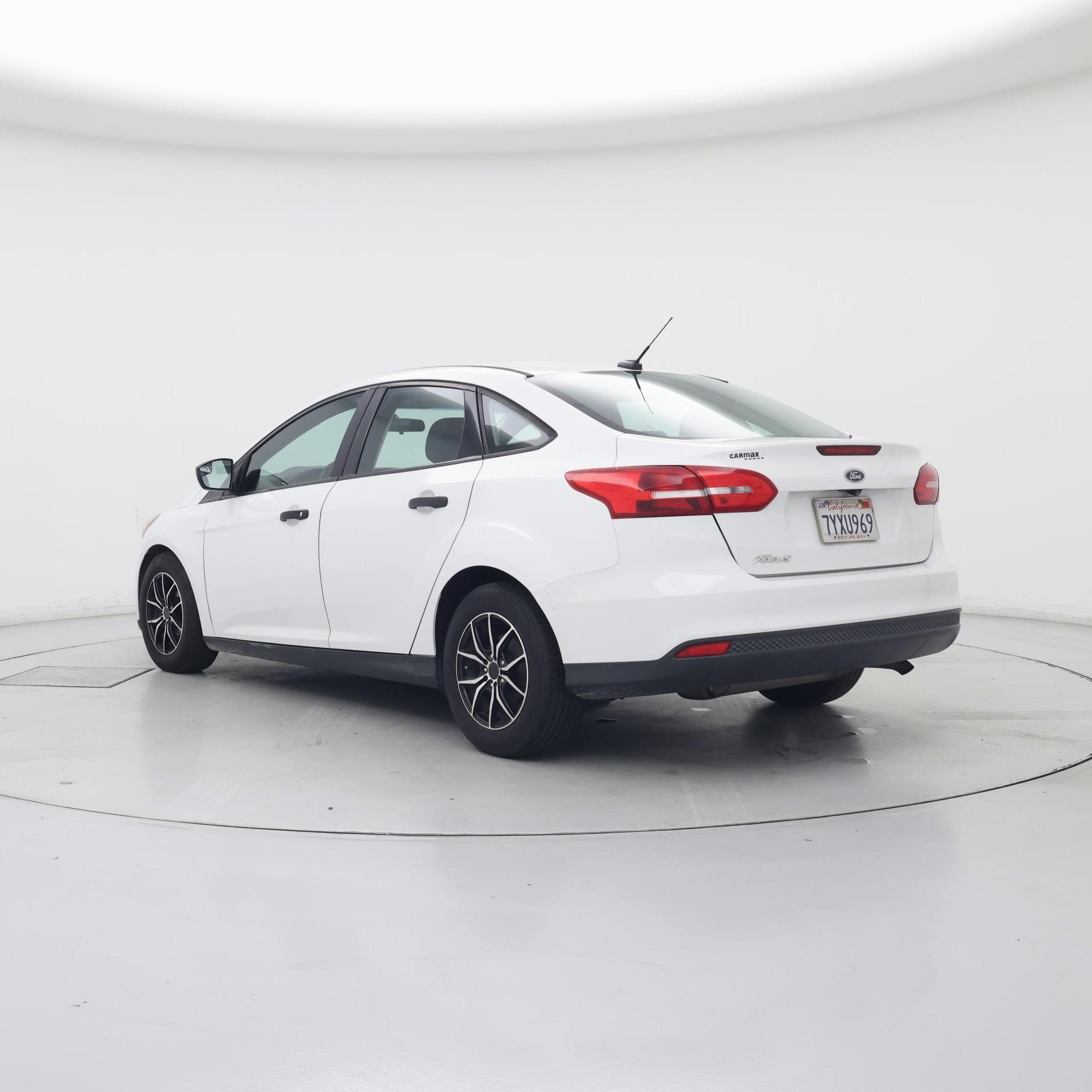 Thumbnail: 2017 Ford Focus - 2