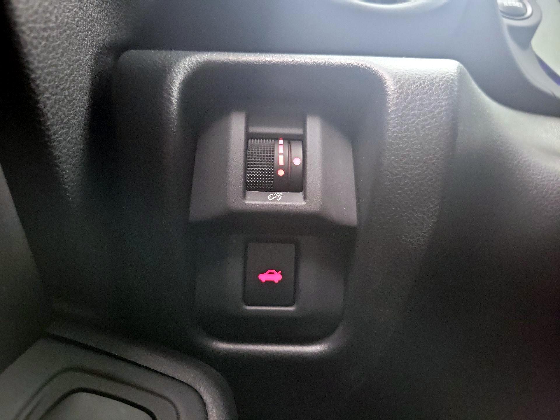 Thumbnail: 2023 Toyota GR86 - 13