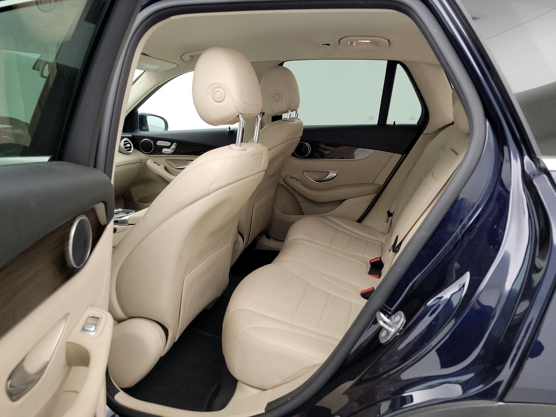 Thumbnail: 2019 Mercedes-Benz GLC - 17