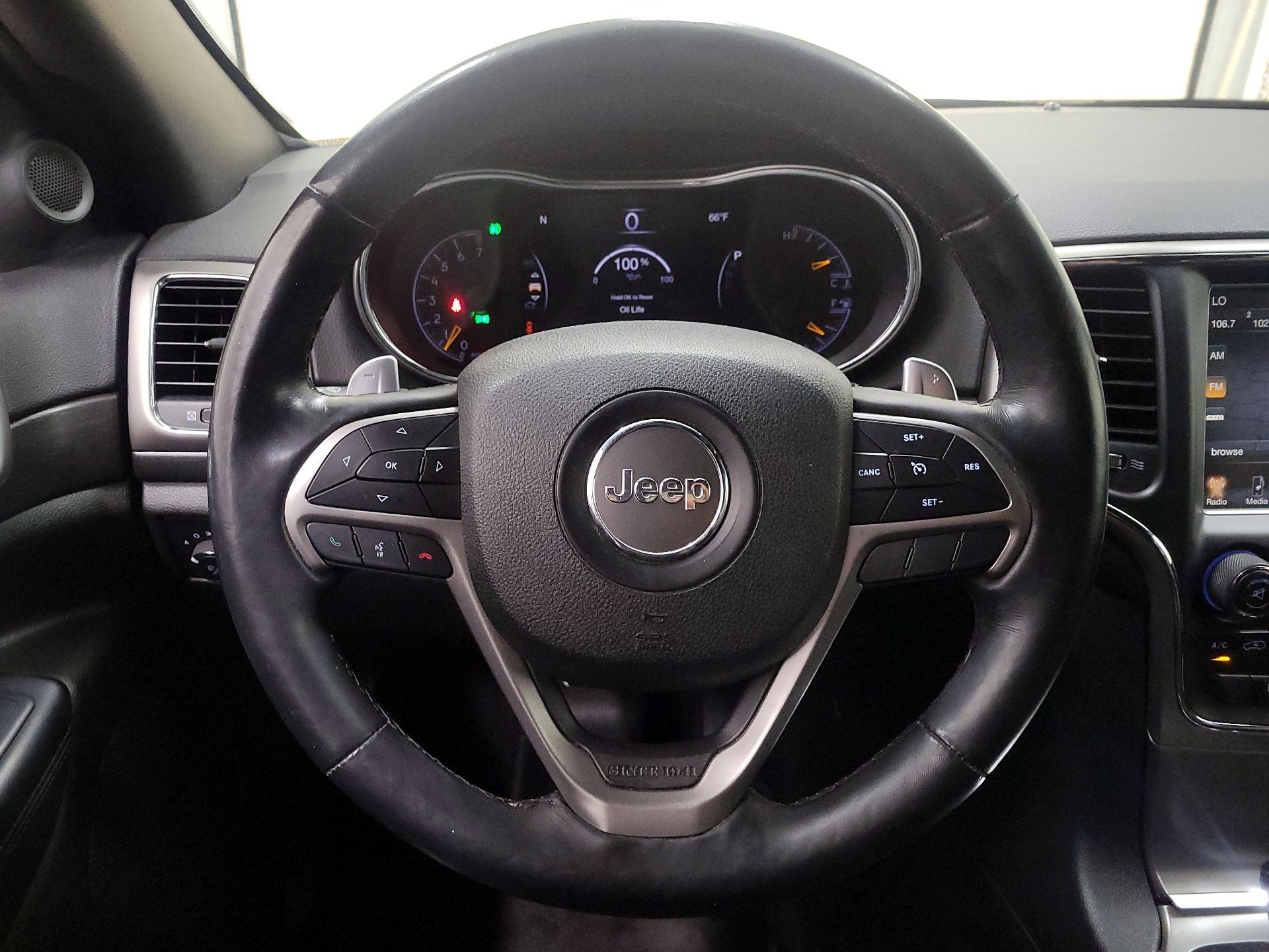 Thumbnail: 2017 Jeep Grand Cherokee - 10