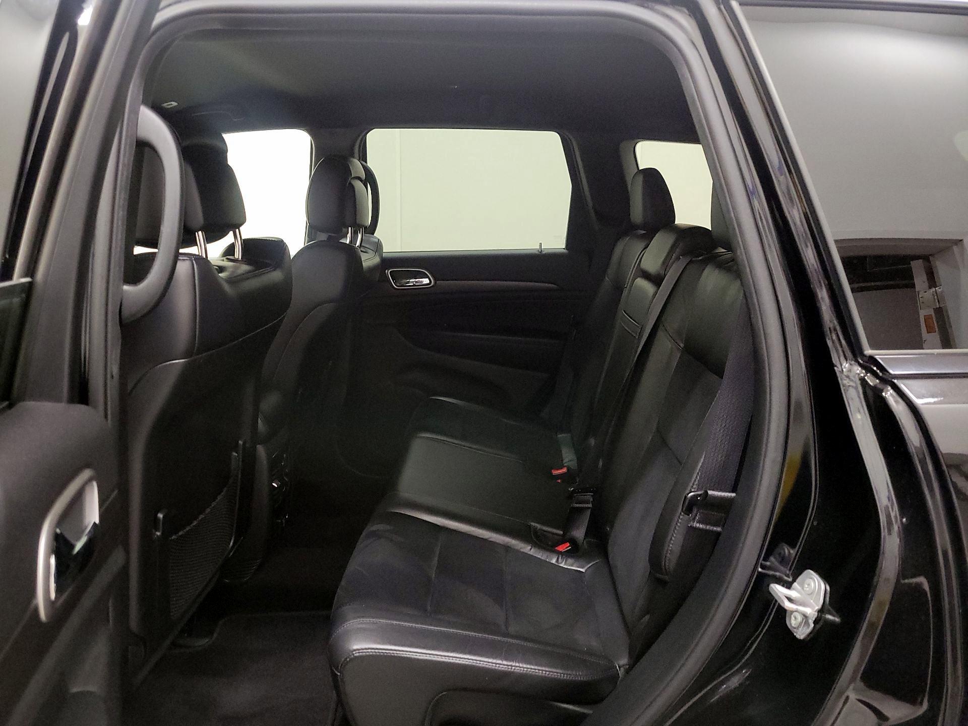 Thumbnail: 2017 Jeep Grand Cherokee - 19