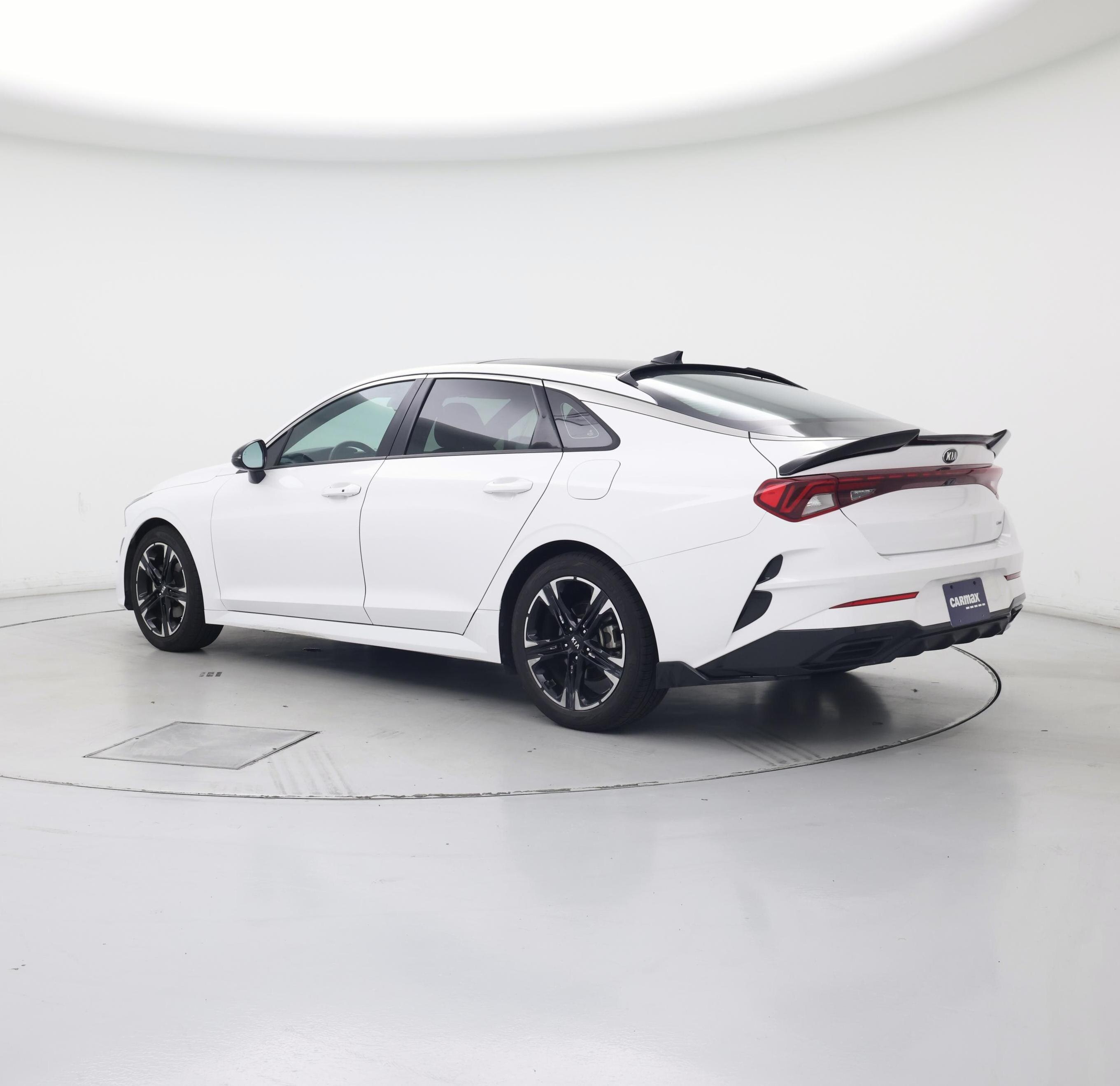 Thumbnail: 2021 Kia K5 - 2