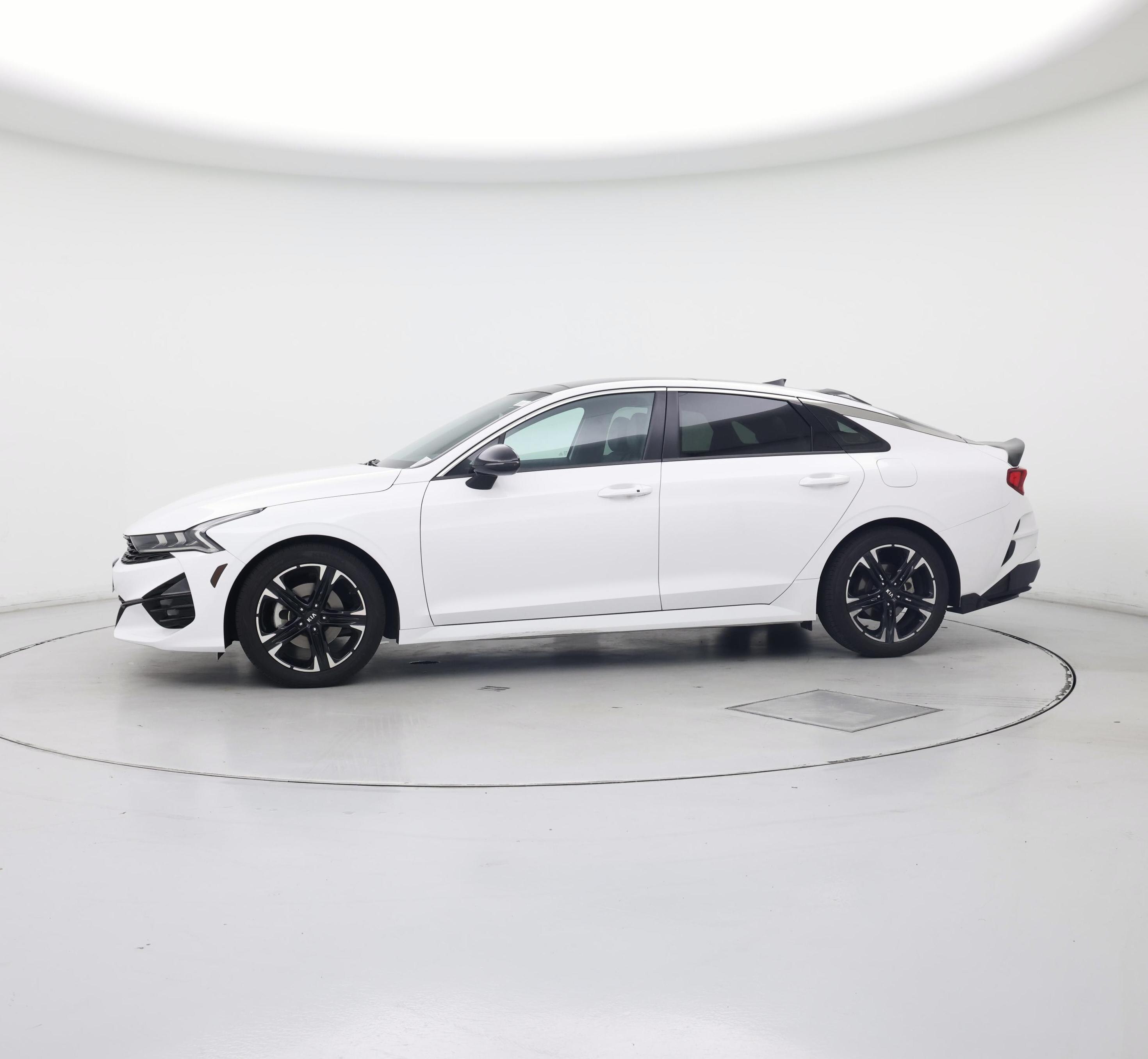 Thumbnail: 2021 Kia K5 - 3