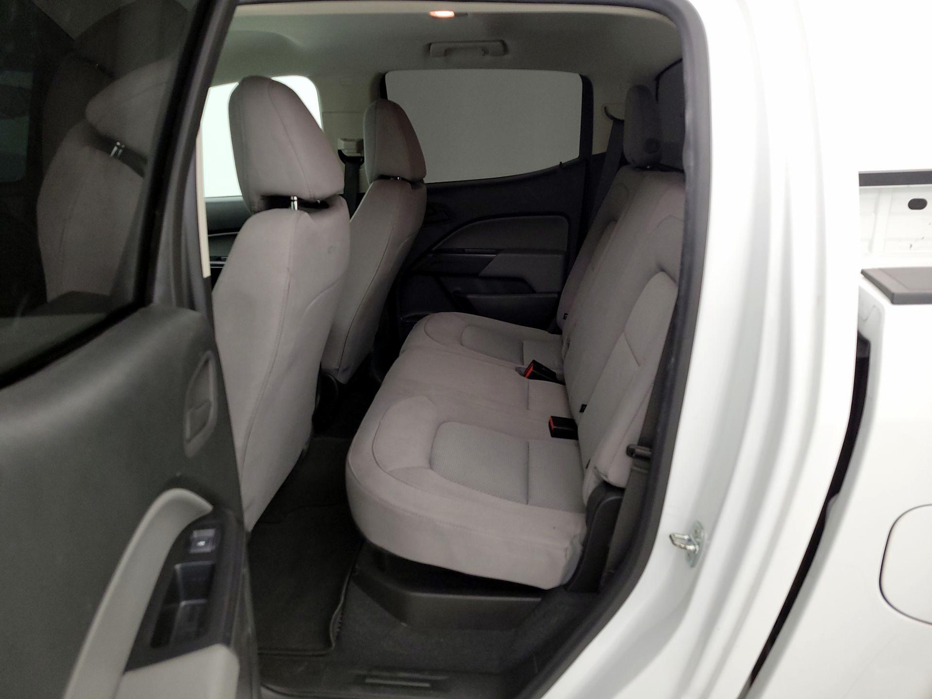 Thumbnail: 2022 Chevrolet Colorado - 17