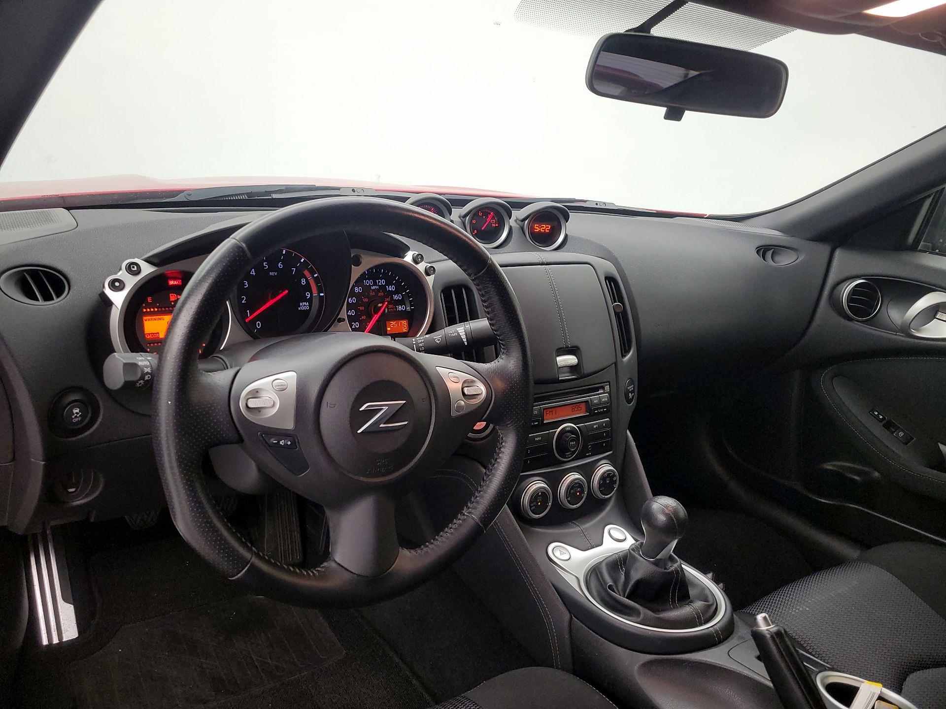 Thumbnail: 2014 Nissan Z - 9