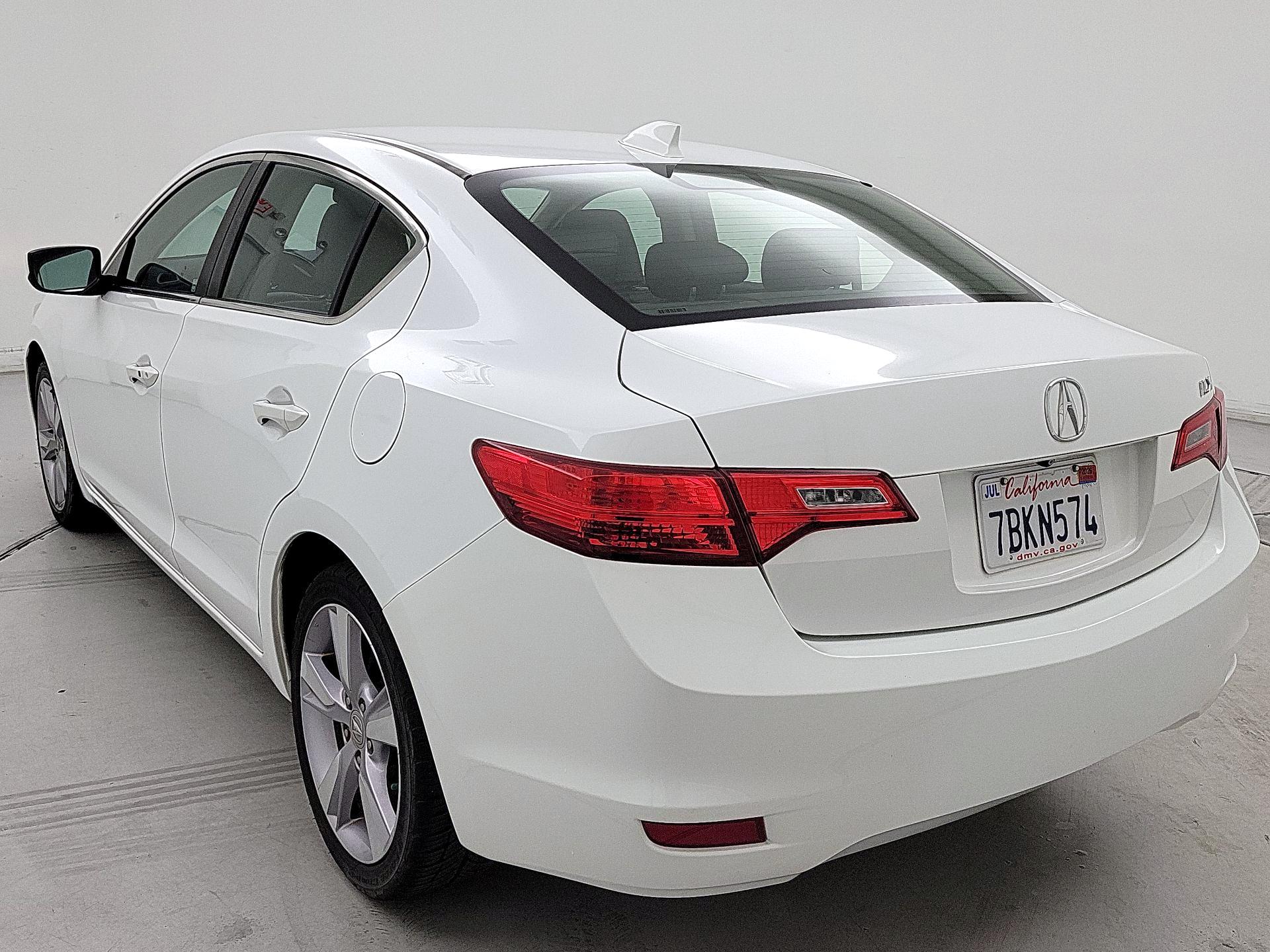 Thumbnail: 2014 Acura ILX - 7