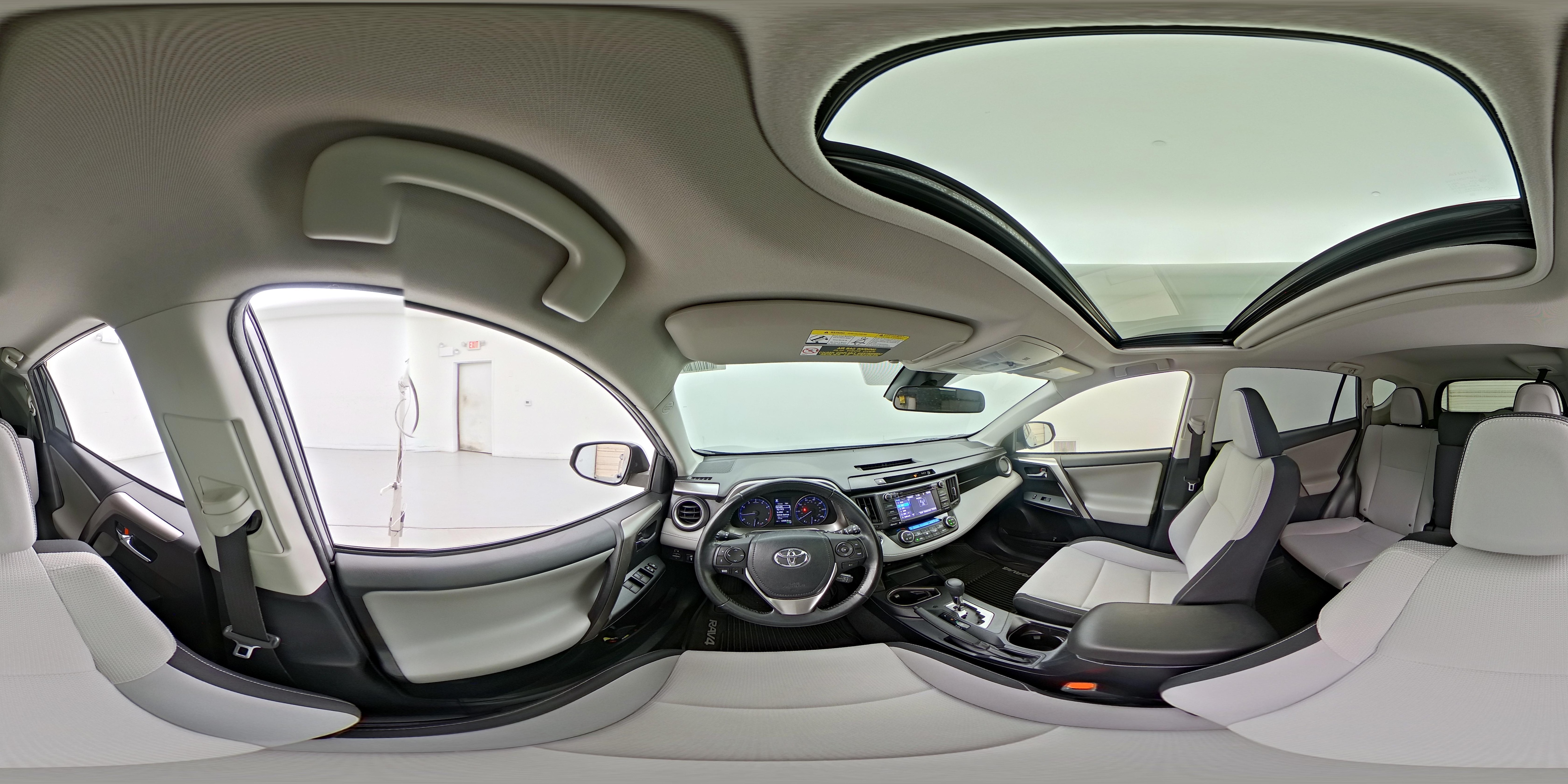 2018 Toyota RAV4 XLE - Photo 27
