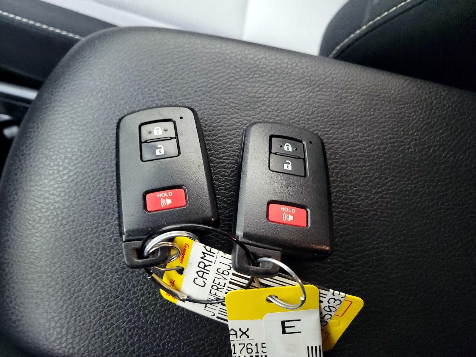 2018 Toyota RAV4 XLE - Photo 24