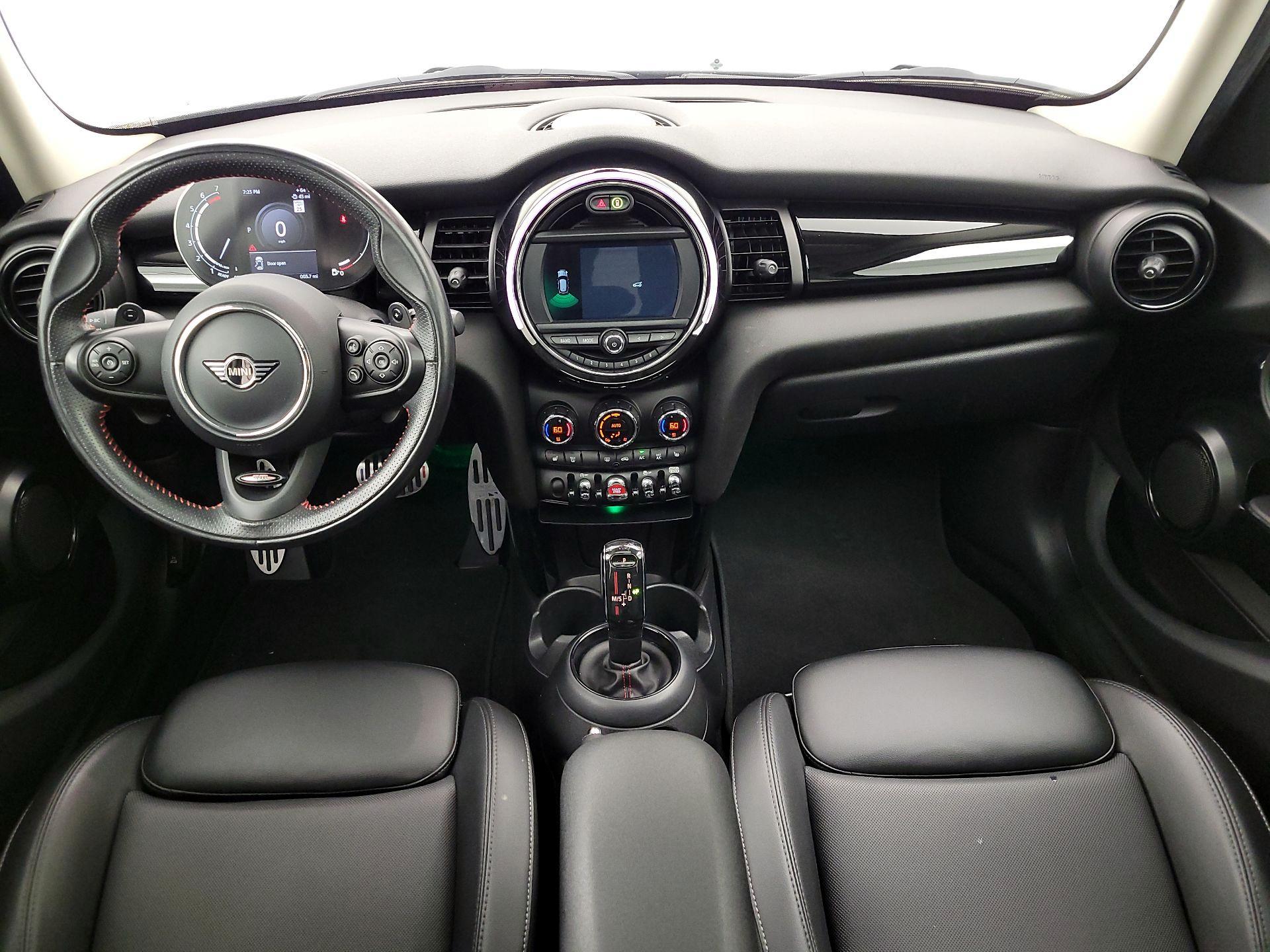 Thumbnail: 2021 MINI Cooper Hardtop - 8