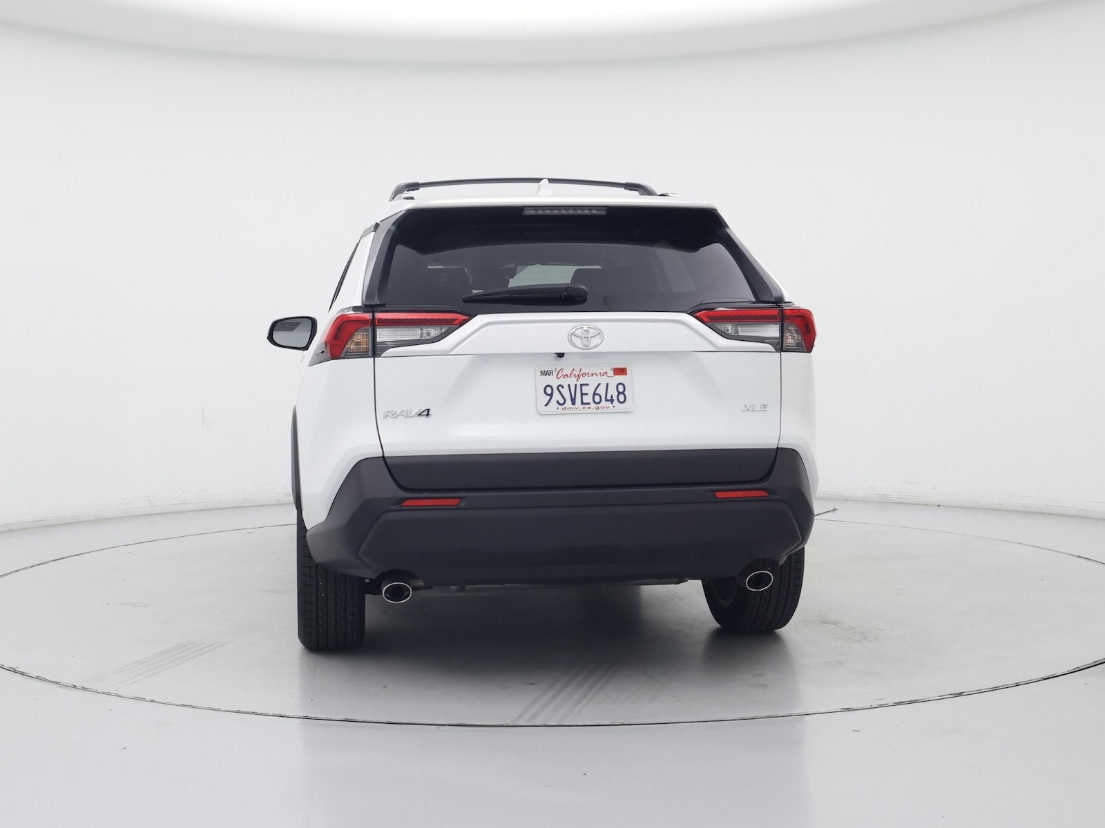 2025 Toyota RAV4 XLE Premium - Photo 7