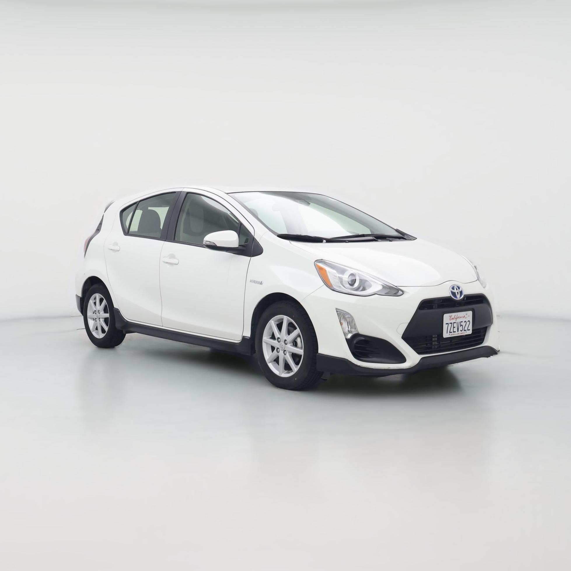 Thumbnail: 2017 Toyota Prius c - 1