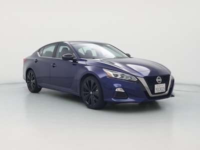 2022 Nissan Altima SR