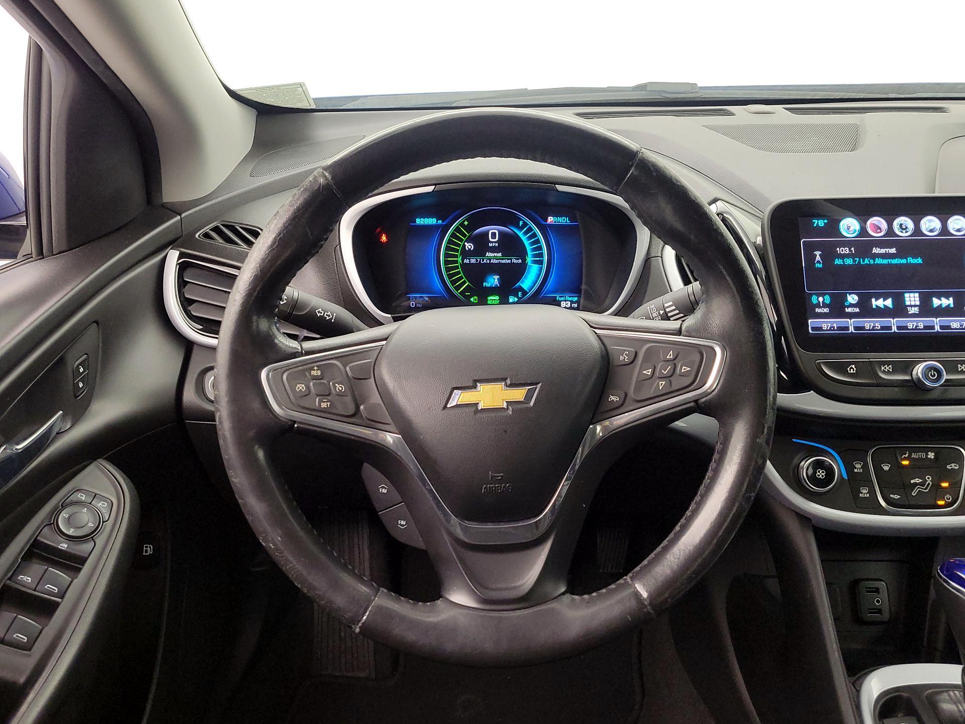 Thumbnail: 2017 Chevrolet Volt - 10