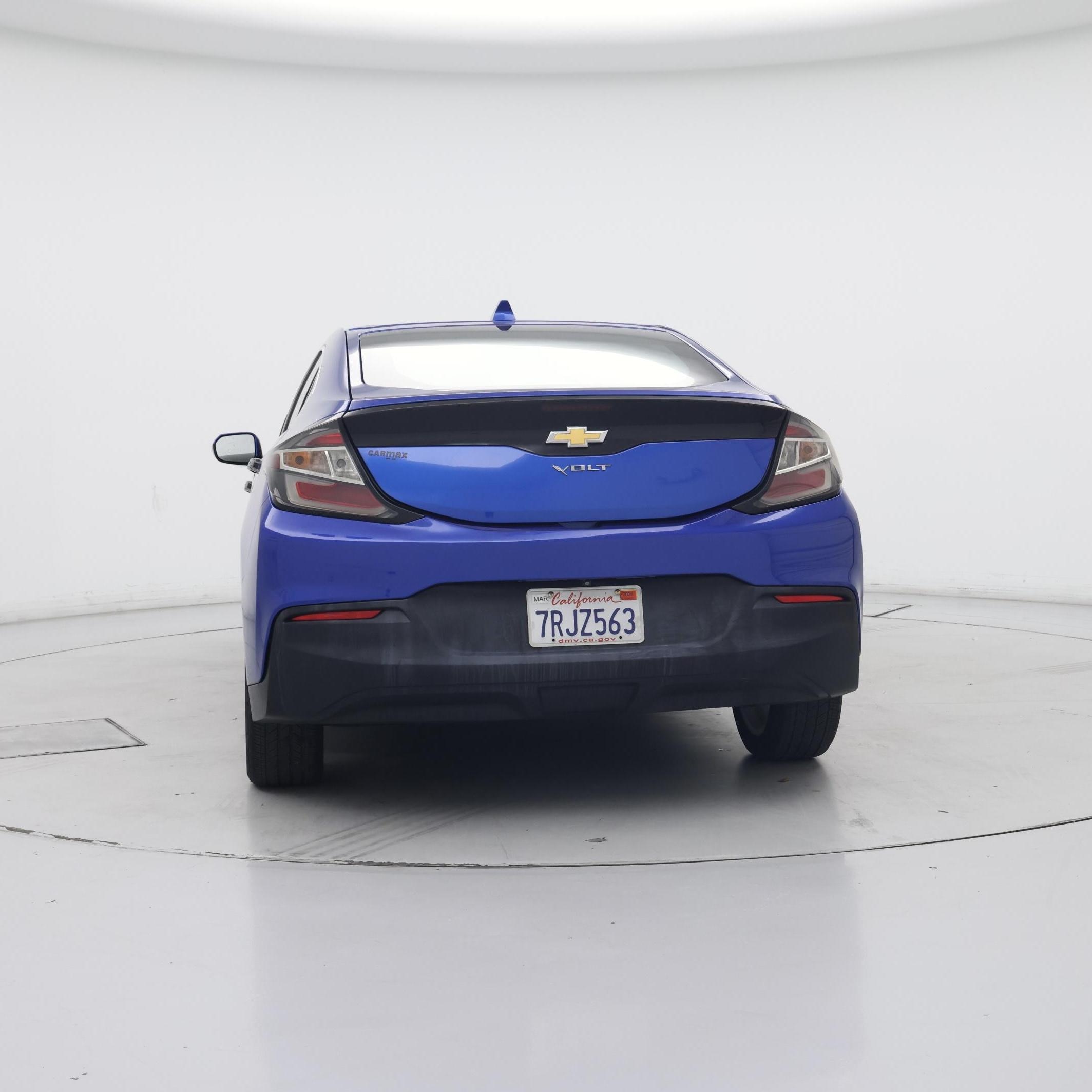 Thumbnail: 2017 Chevrolet Volt - 6