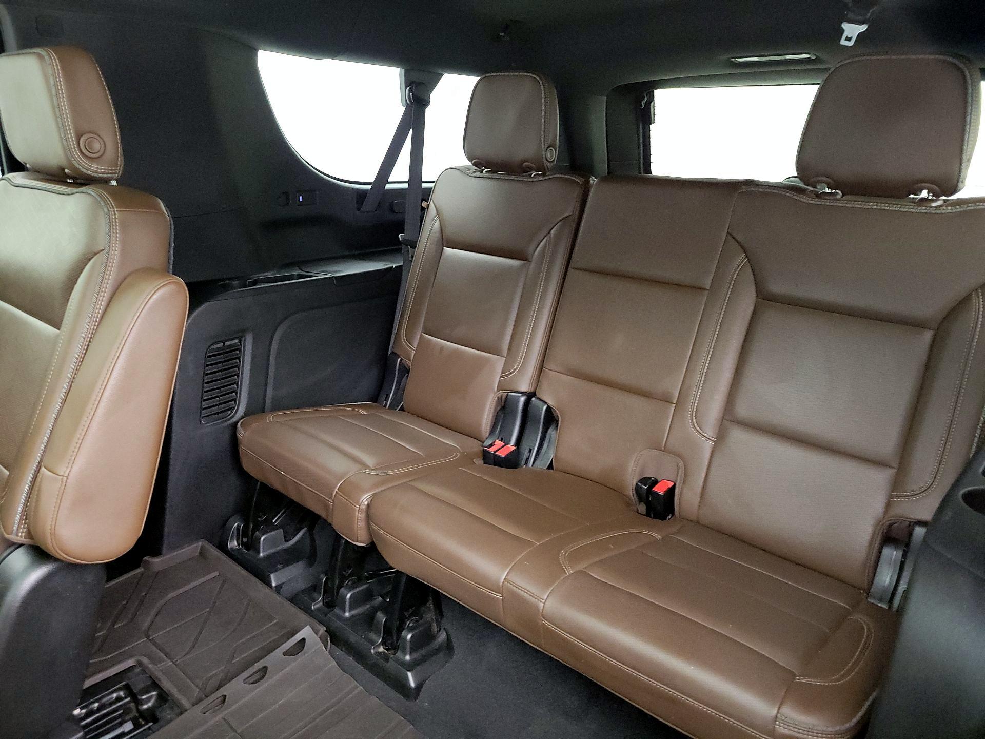 Thumbnail: 2021 Chevrolet Suburban - 19