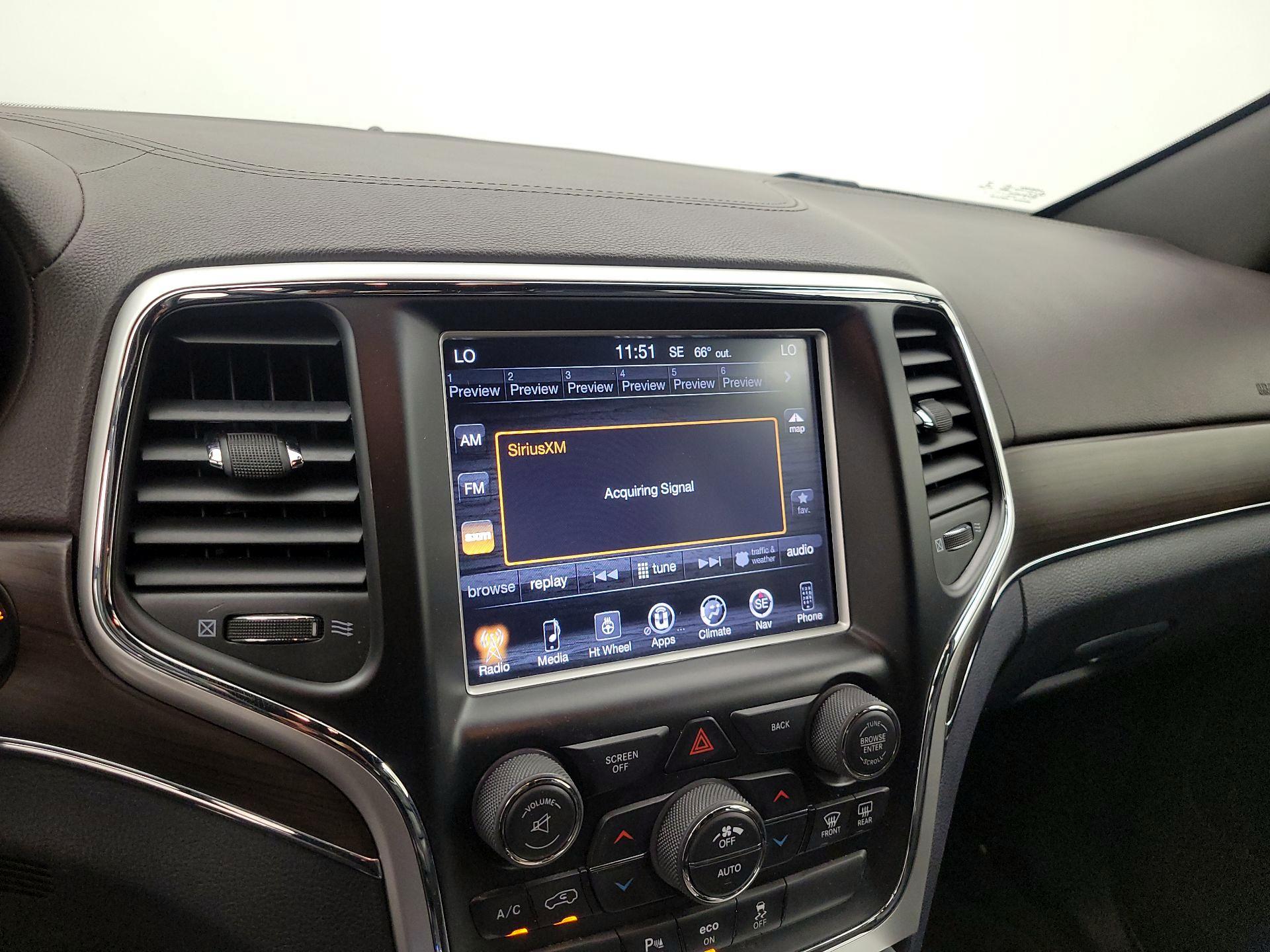 Thumbnail: 2015 Jeep Grand Cherokee - 14
