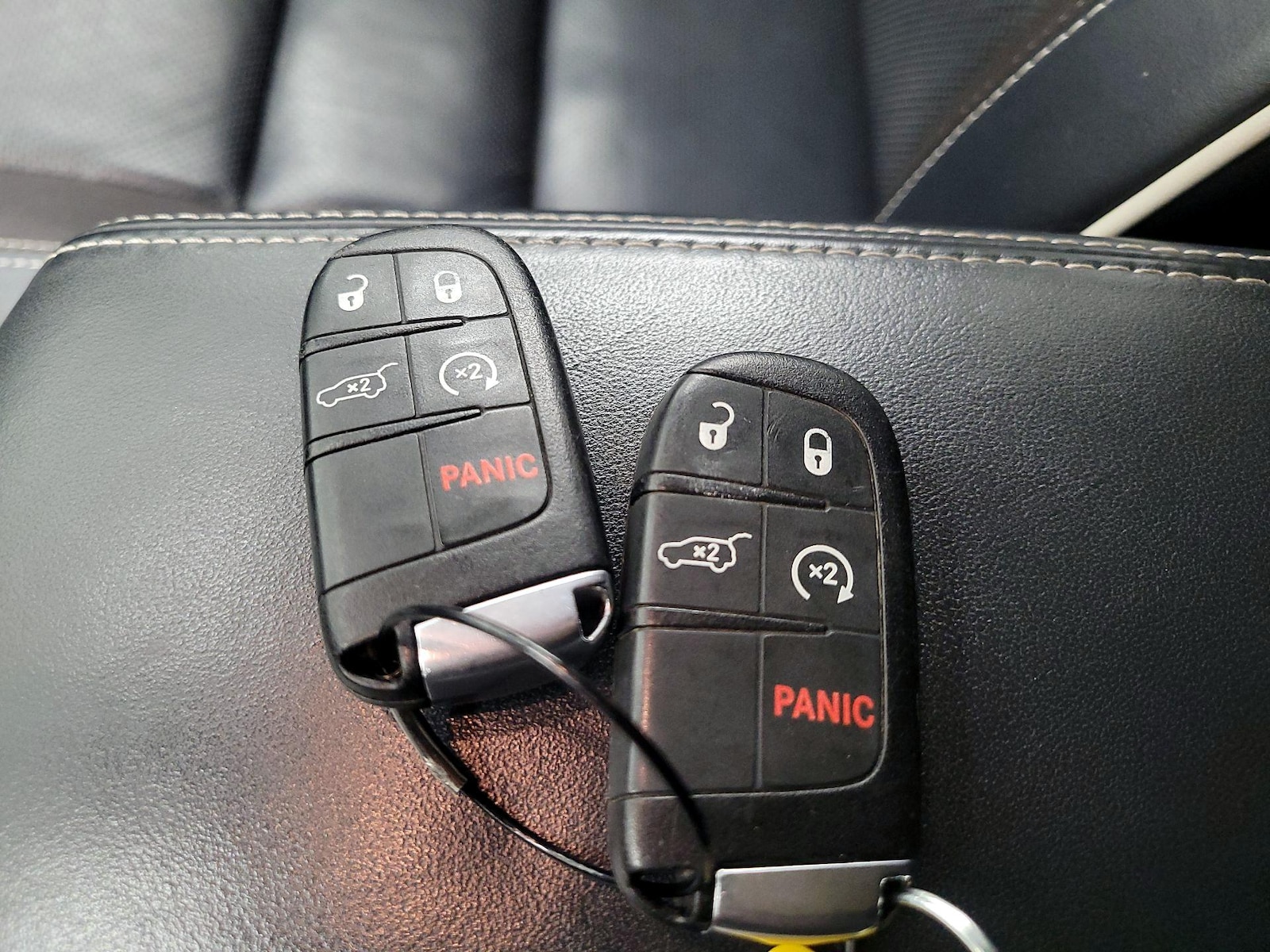 2015 Jeep Grand Cherokee Overland - Photo 23