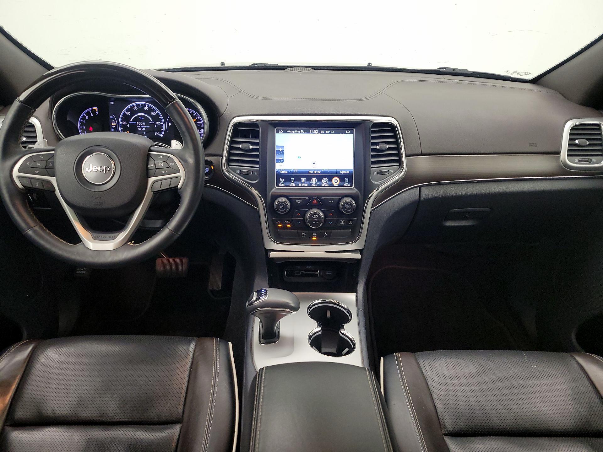 Thumbnail: 2015 Jeep Grand Cherokee - 8