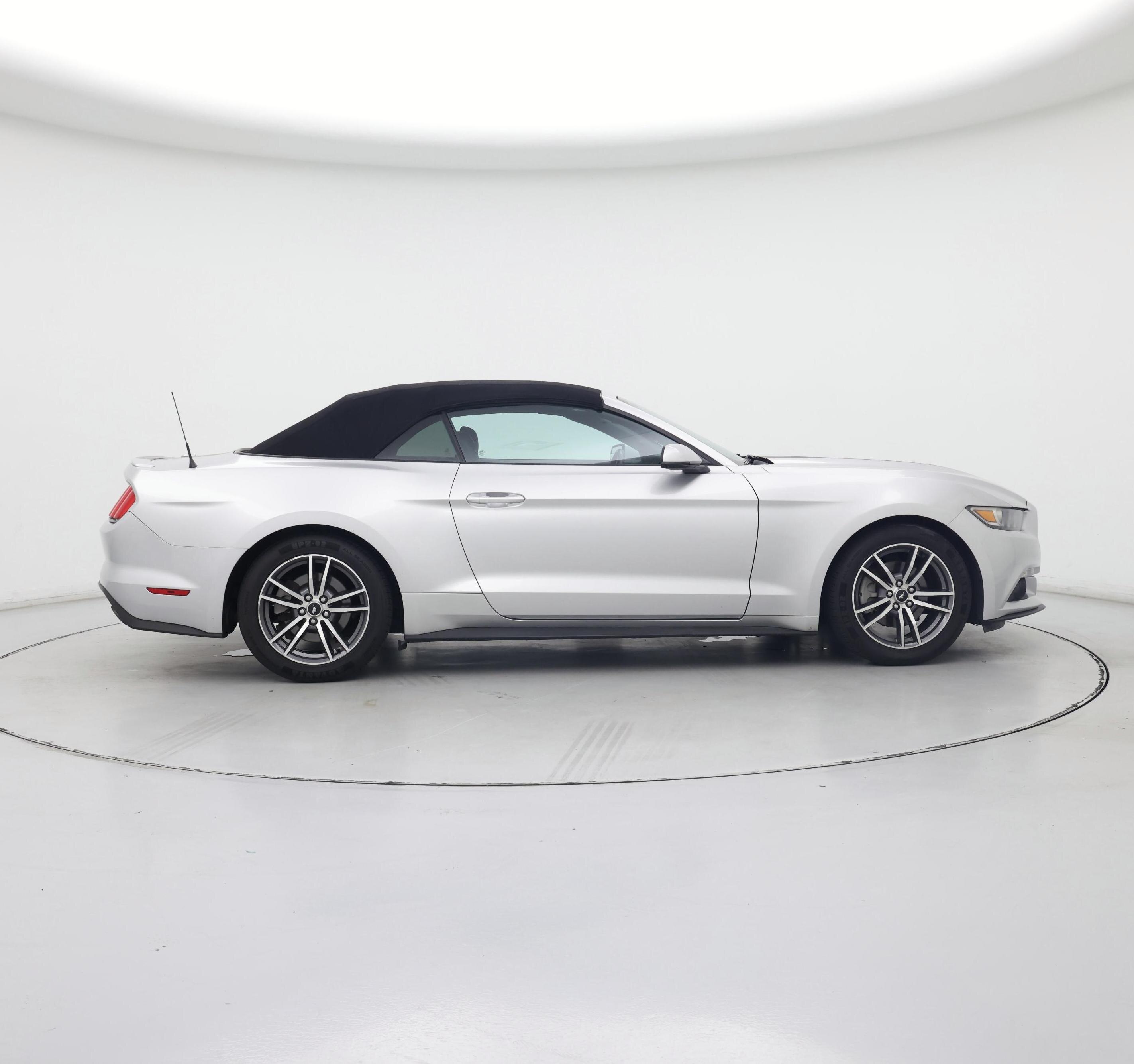 Thumbnail: 2016 Ford Mustang - 7