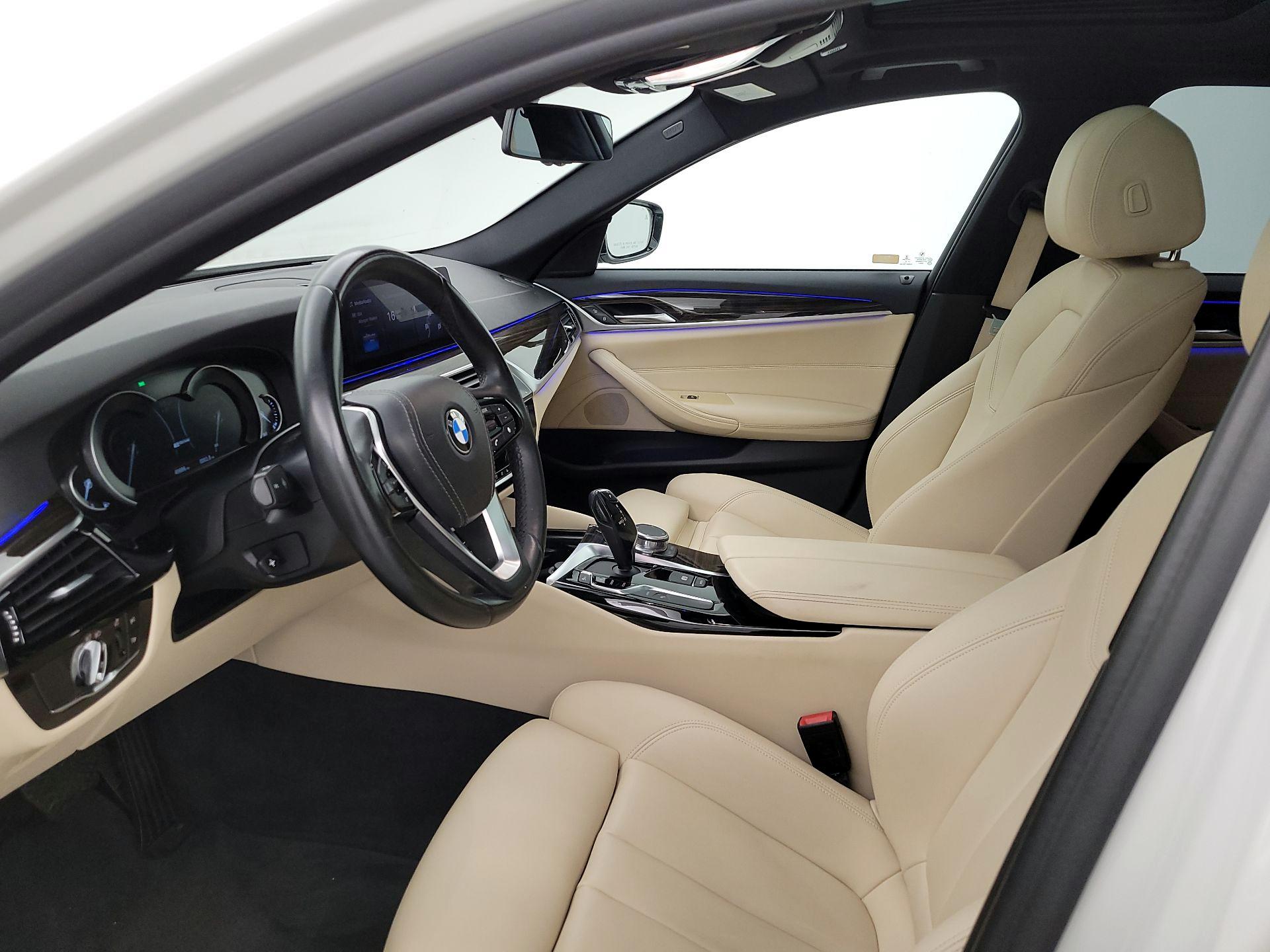 Thumbnail: 2019 BMW 5 Series - 9