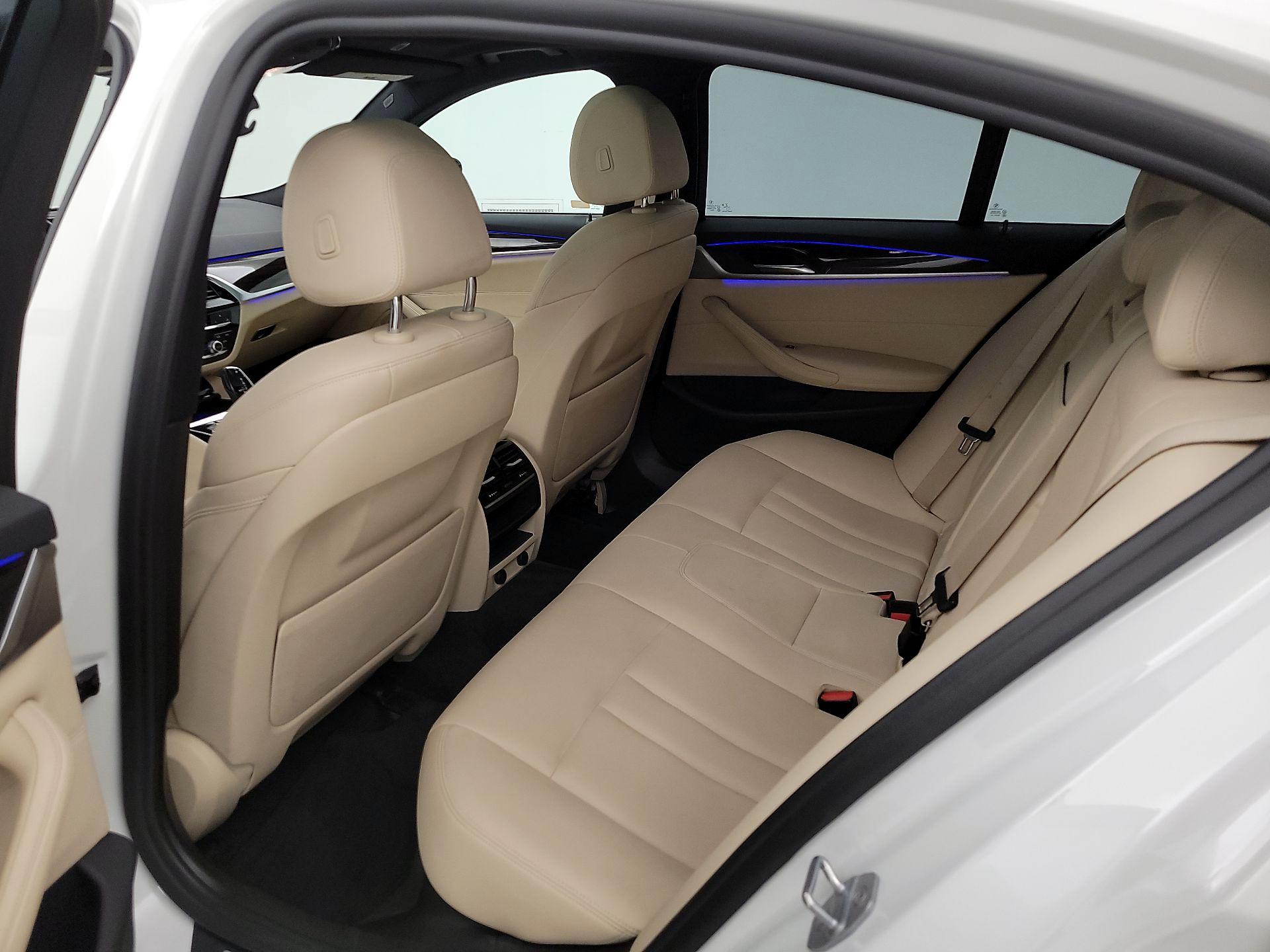 Thumbnail: 2019 BMW 5 Series - 18