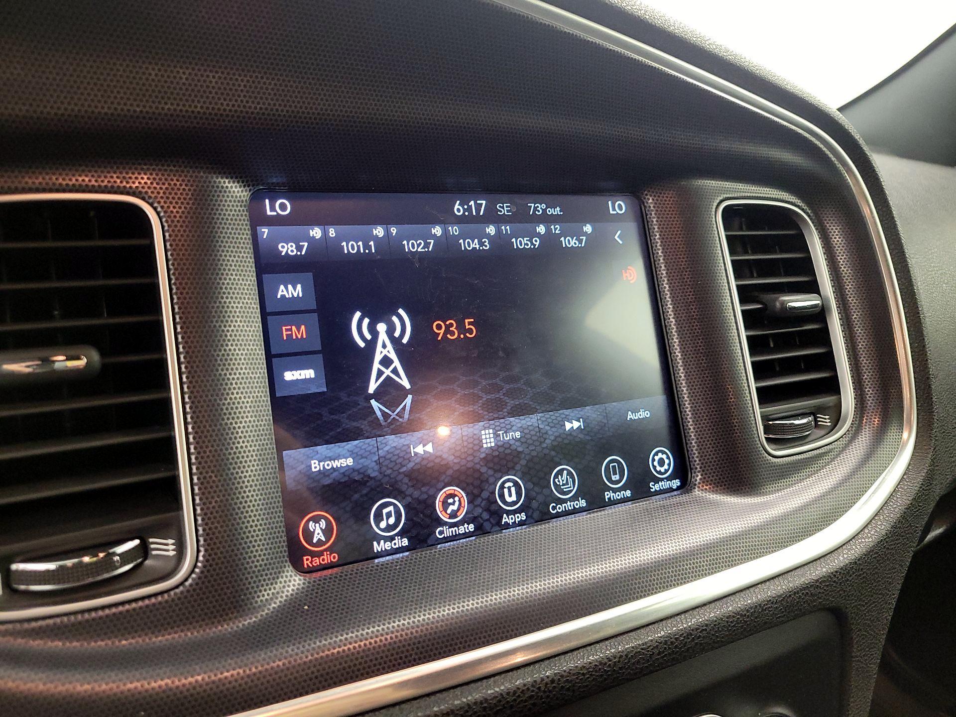 Thumbnail: 2017 Dodge Charger - 12