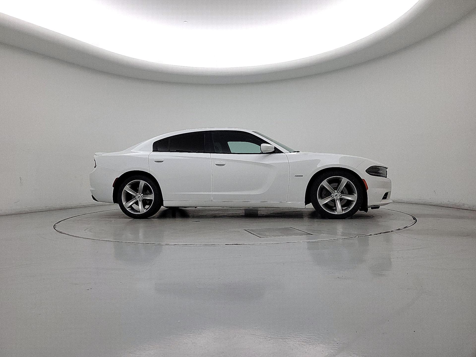 Thumbnail: 2017 Dodge Charger - 4