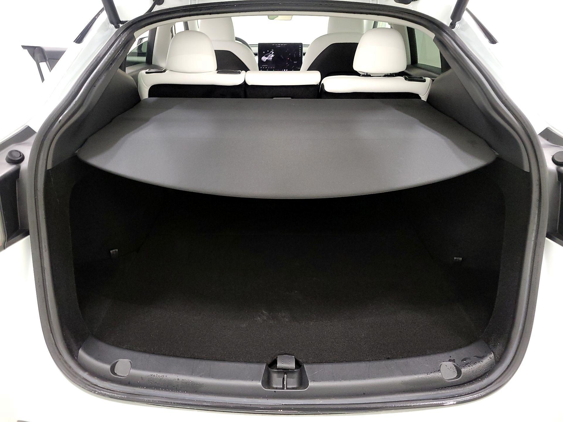 Thumbnail: 2024 Tesla Model Y - 20