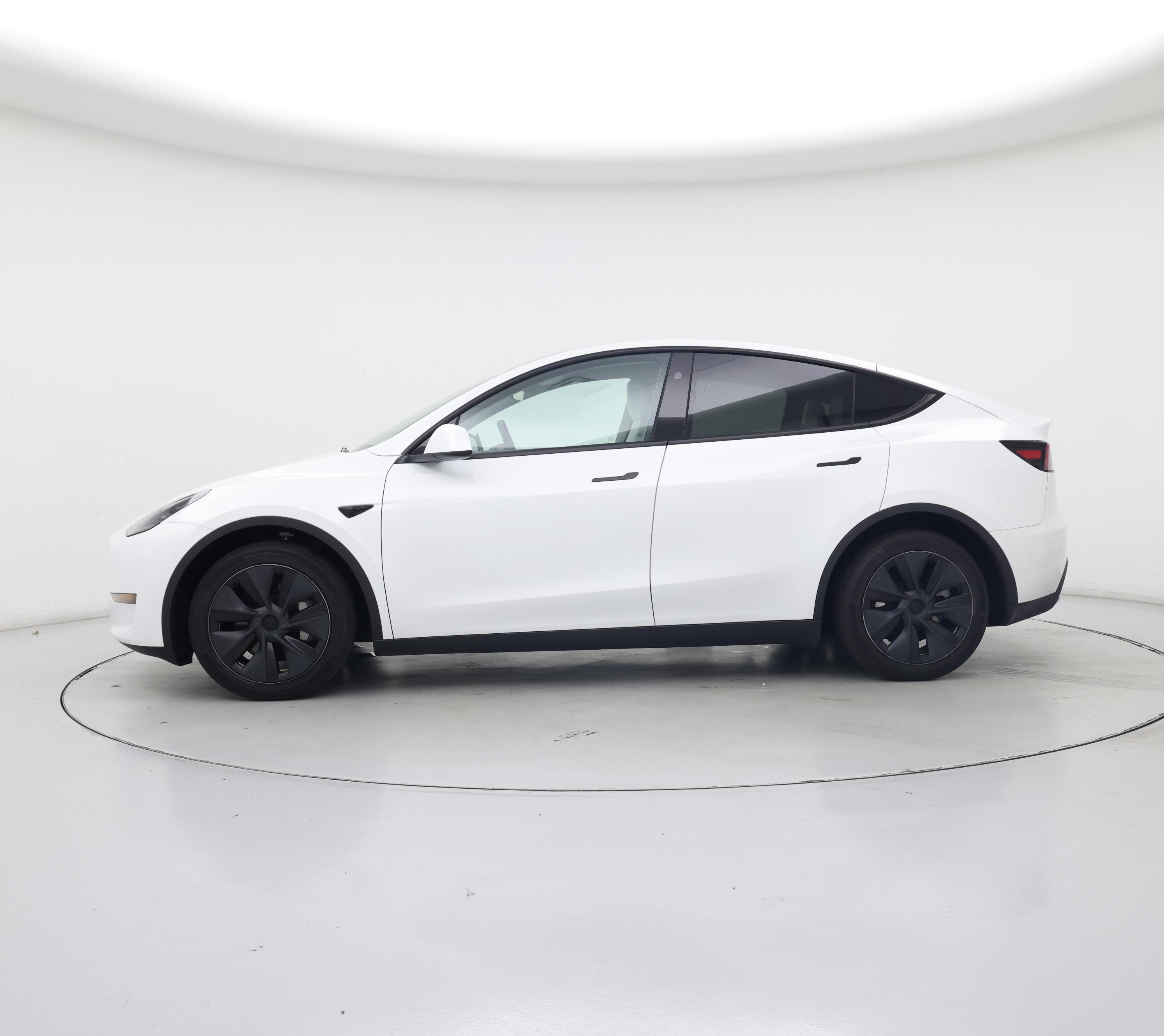 Thumbnail: 2024 Tesla Model Y - 3