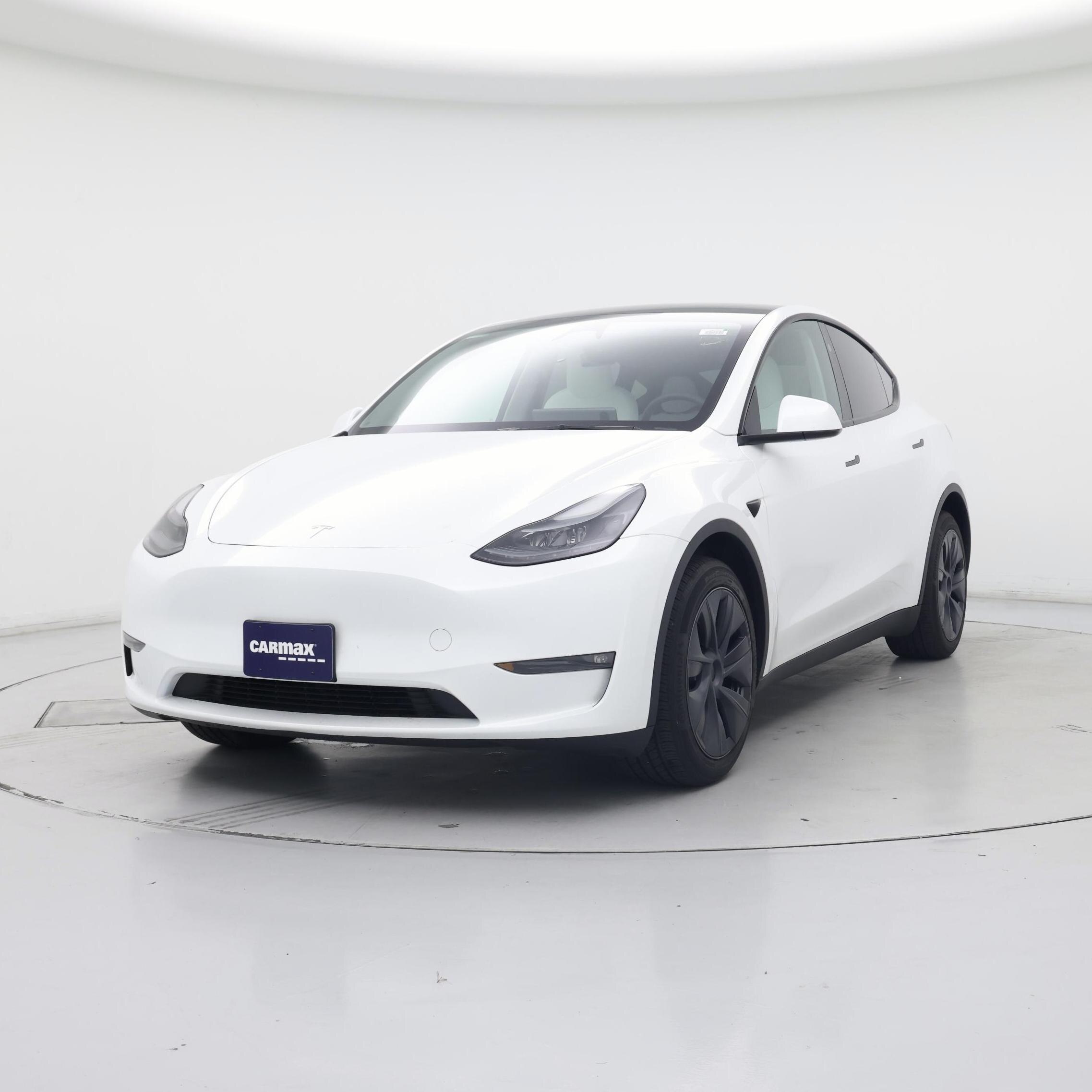 Thumbnail: 2024 Tesla Model Y - 4