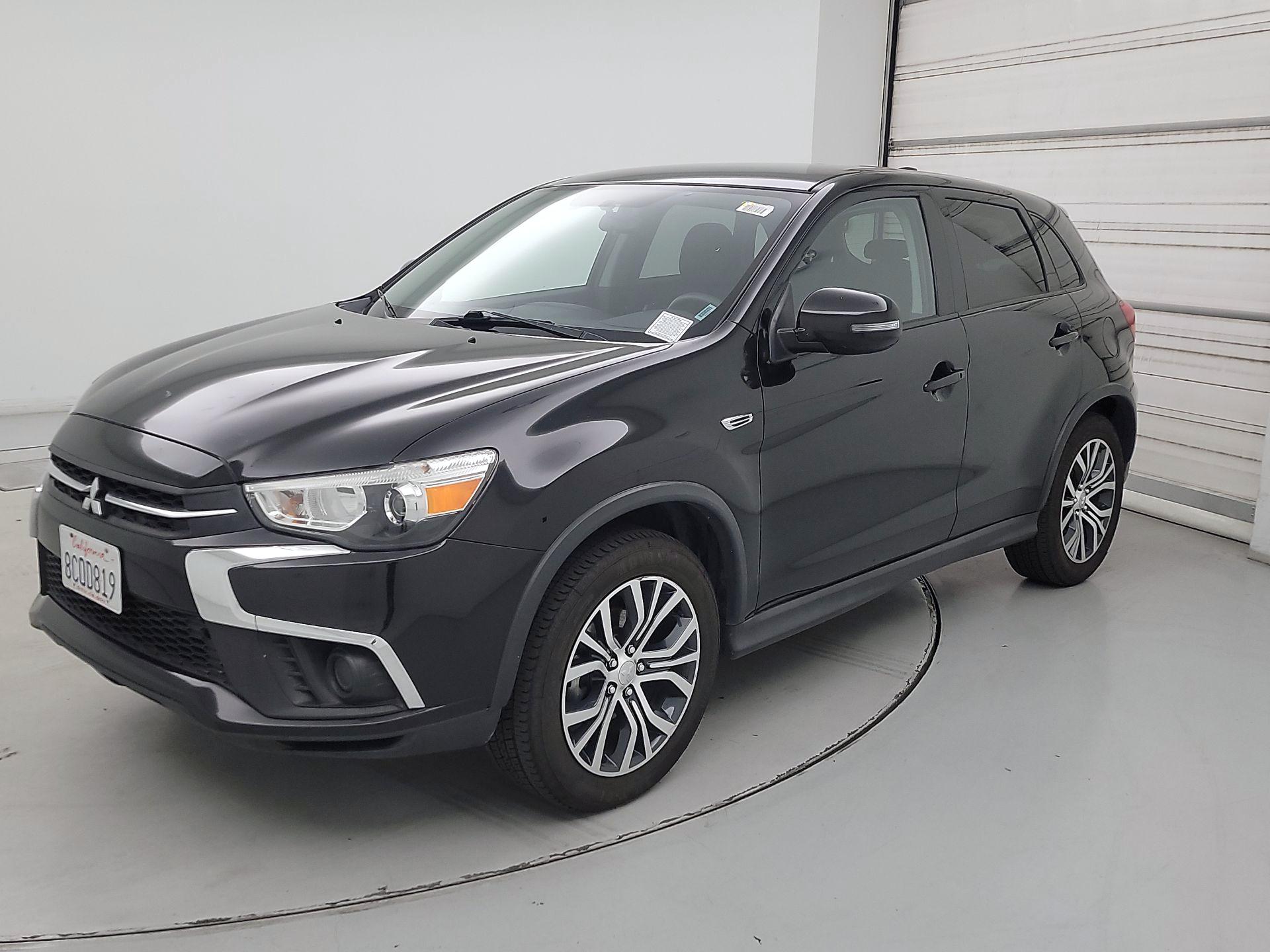 Thumbnail: 2018 Mitsubishi Outlander Sport - 3