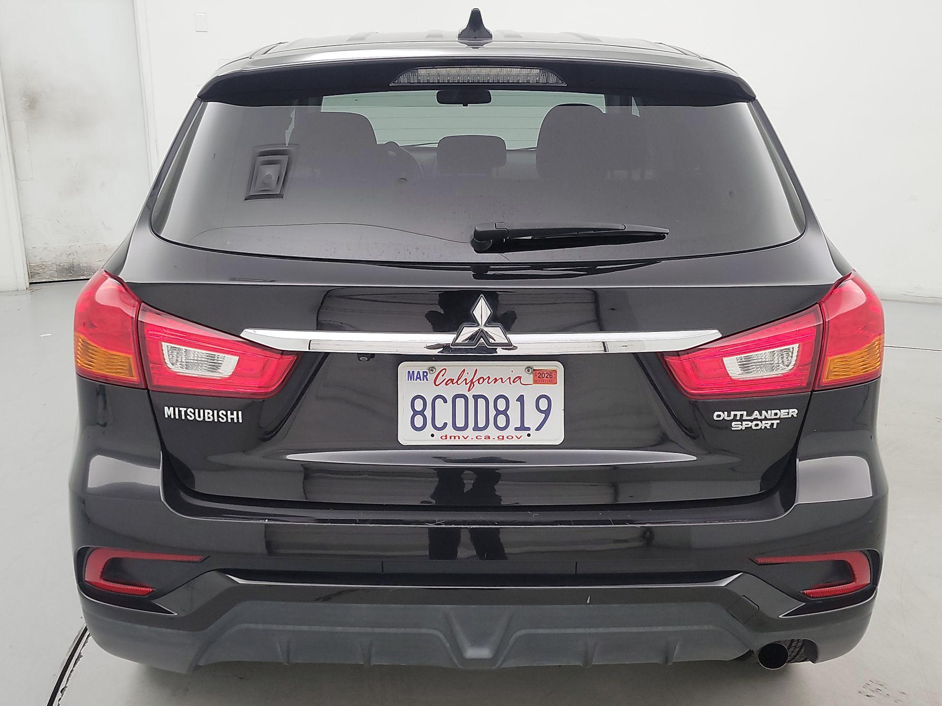 Thumbnail: 2018 Mitsubishi Outlander Sport - 6