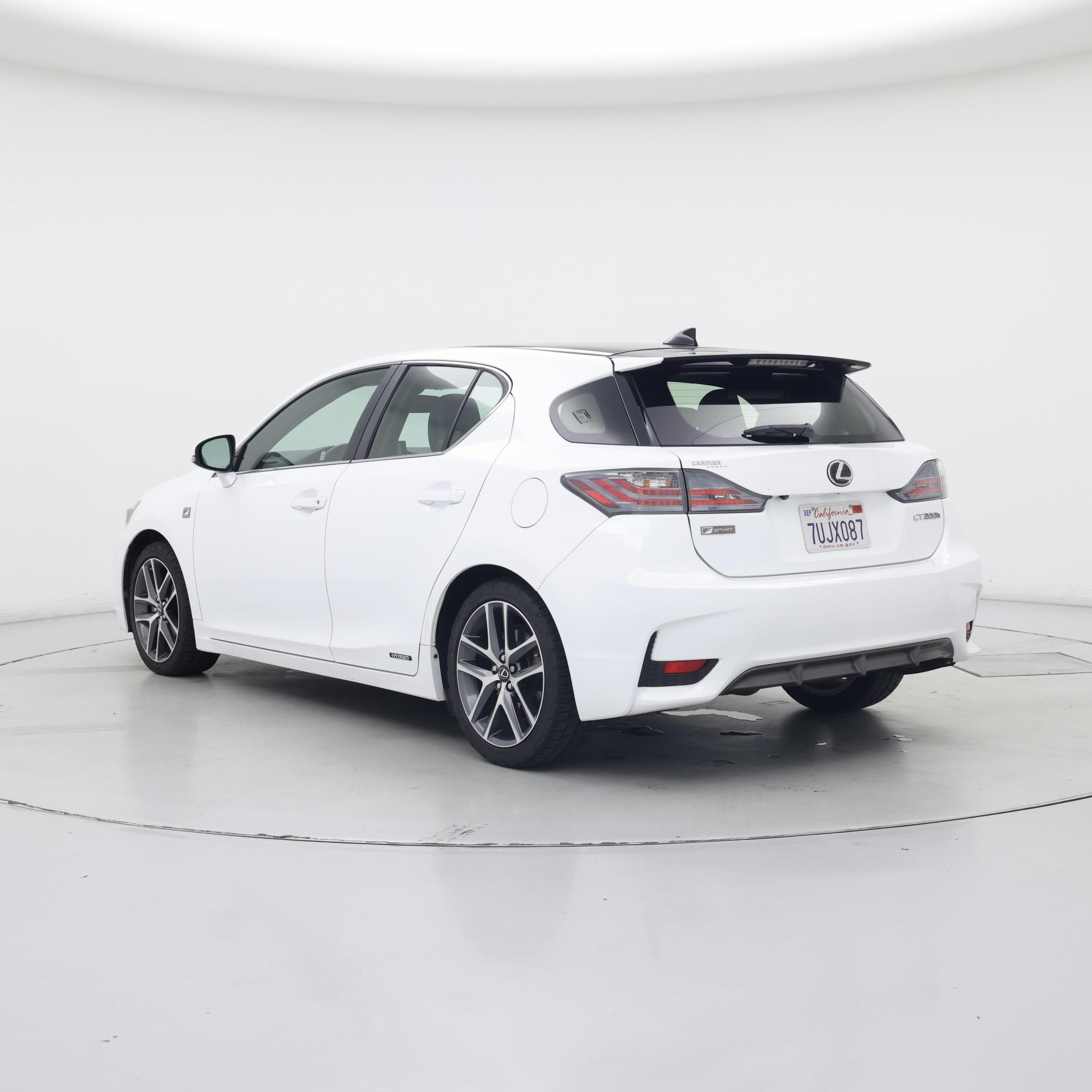 Thumbnail: 2015 Lexus CT - 2