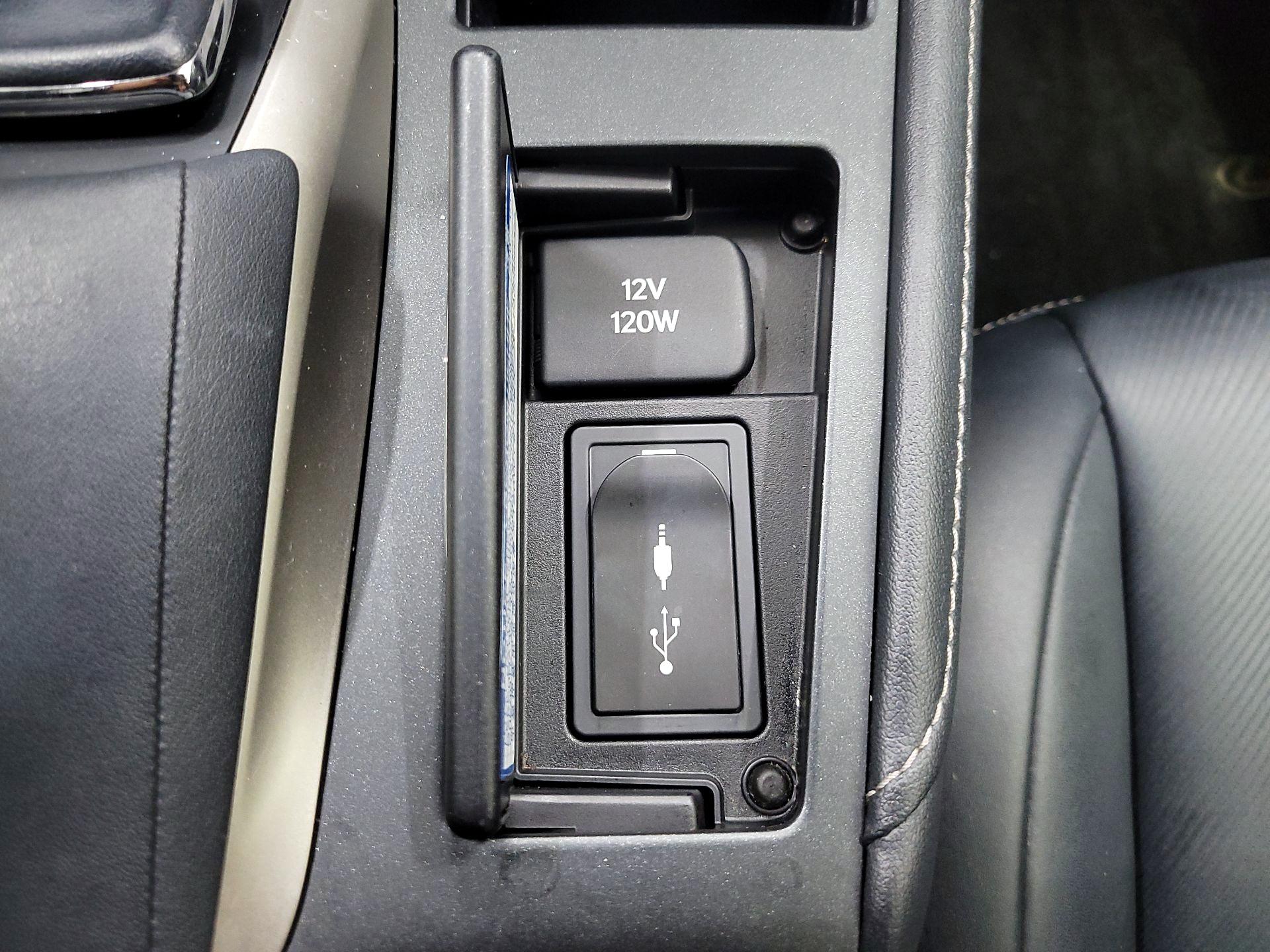 Thumbnail: 2015 Lexus CT - 19