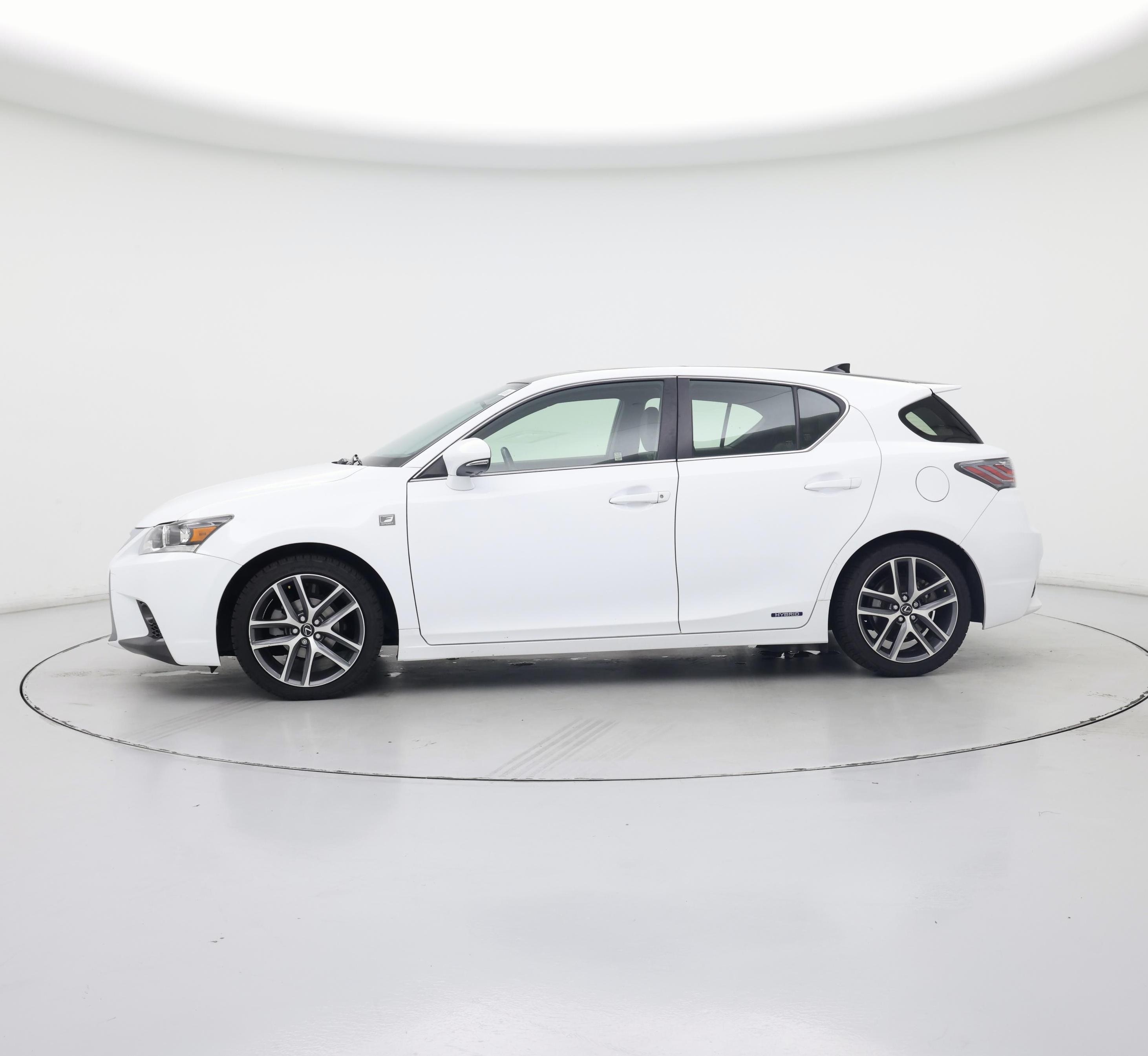 Thumbnail: 2015 Lexus CT - 3
