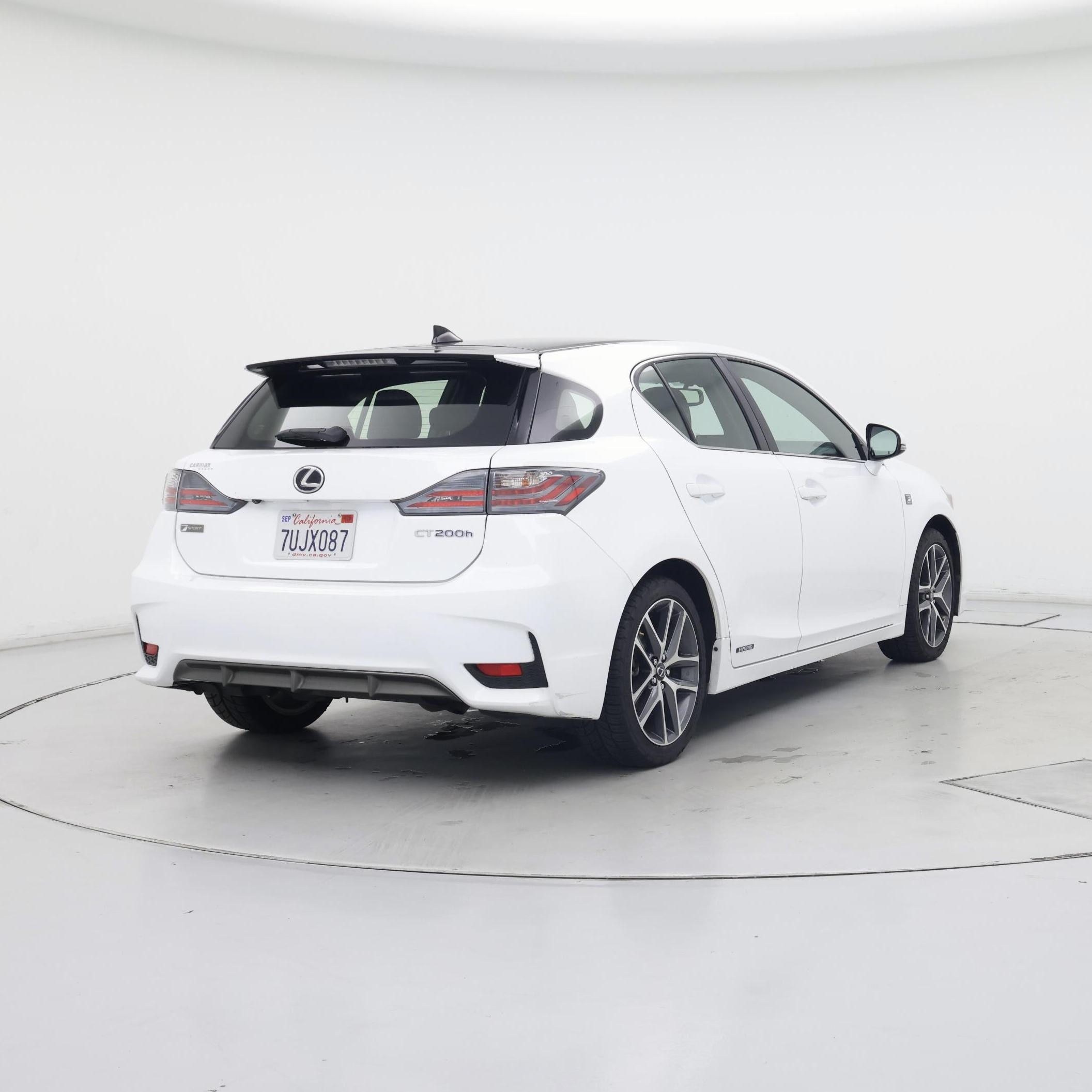 Thumbnail: 2015 Lexus CT - 8