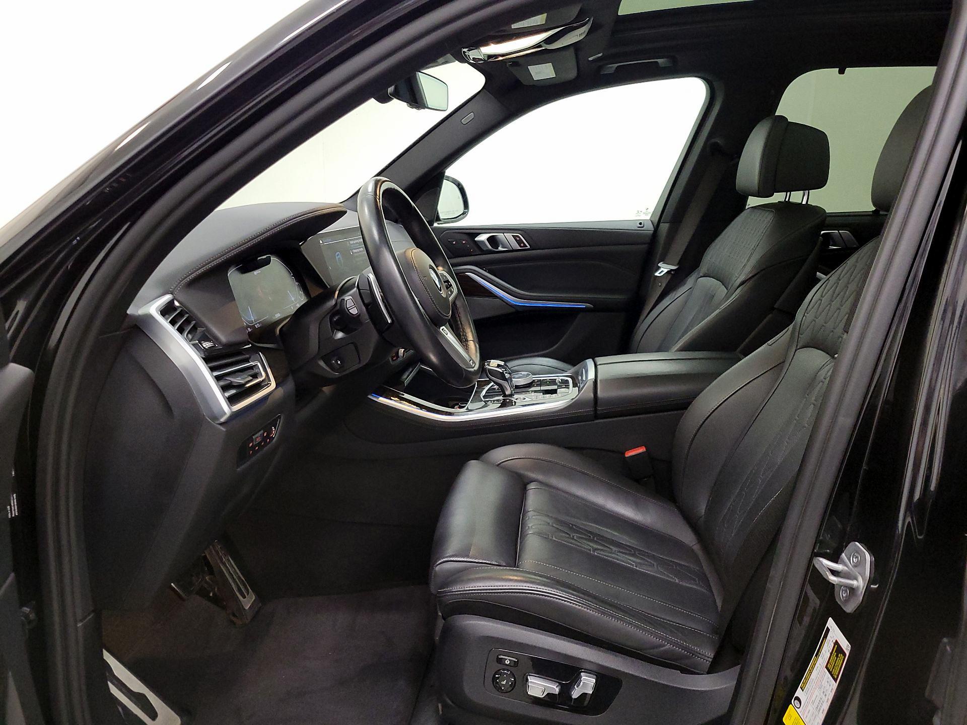 Thumbnail: 2023 BMW X5 - 11