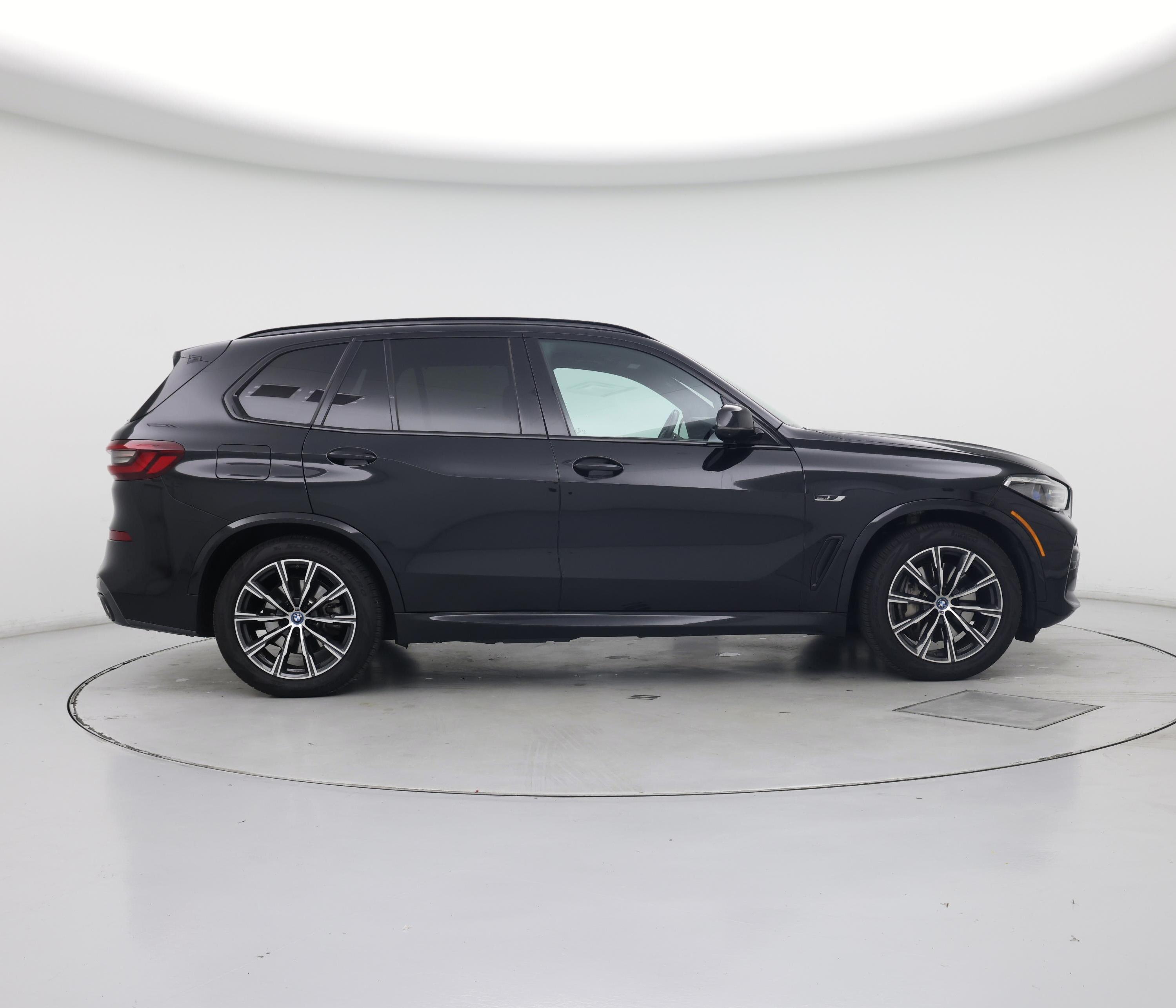 Thumbnail: 2023 BMW X5 - 7
