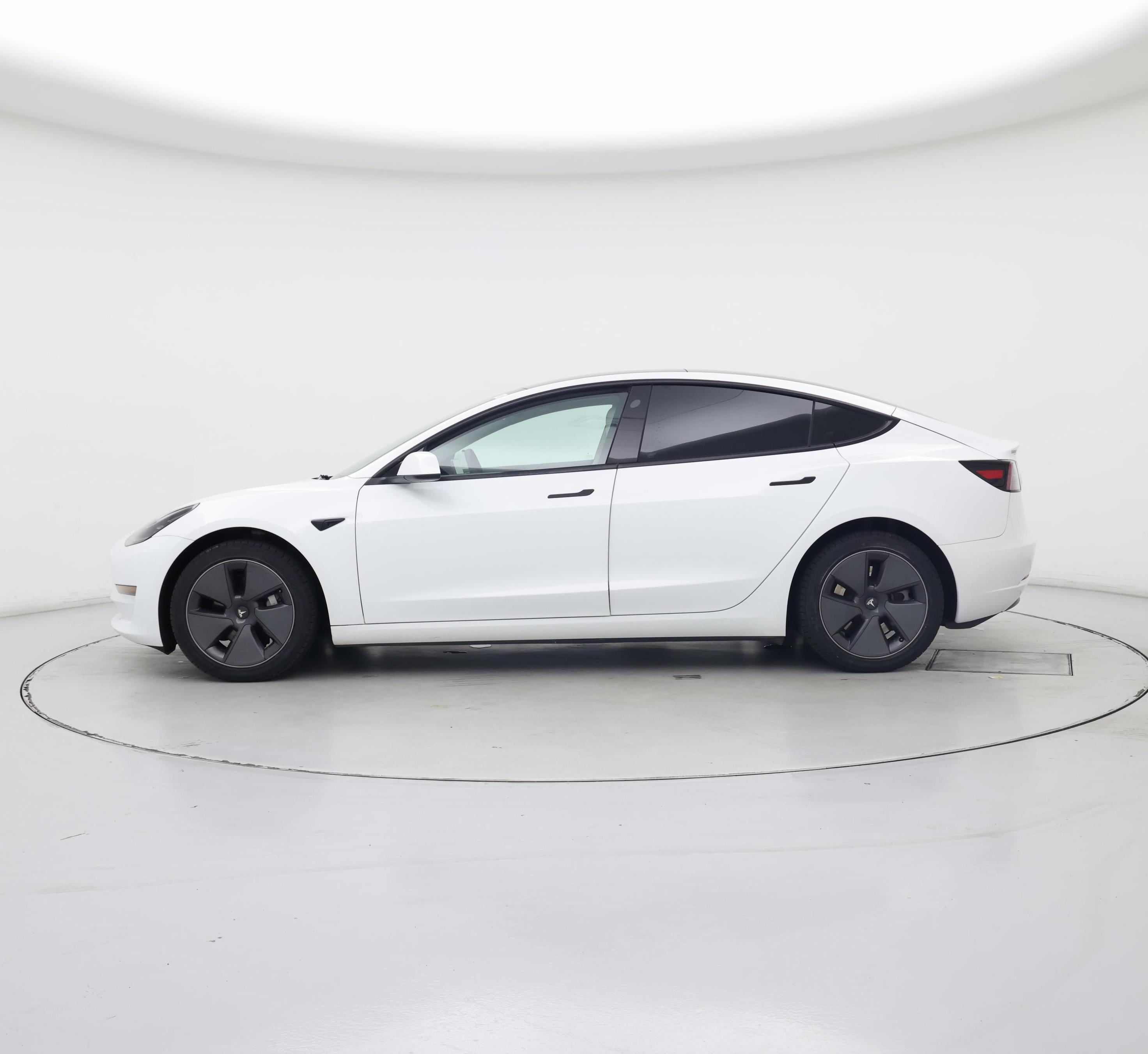 Thumbnail: 2023 Tesla Model 3 - 3