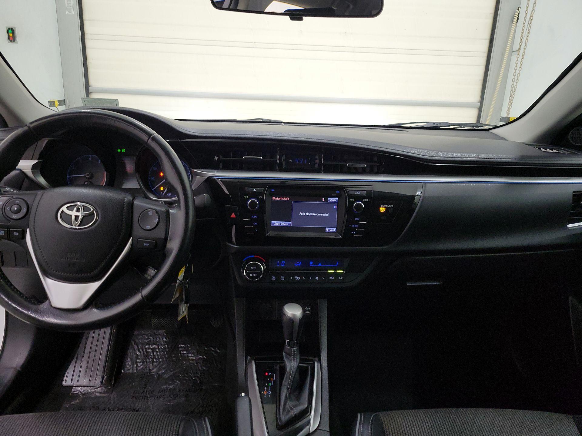 Thumbnail: 2016 Toyota Corolla - 9