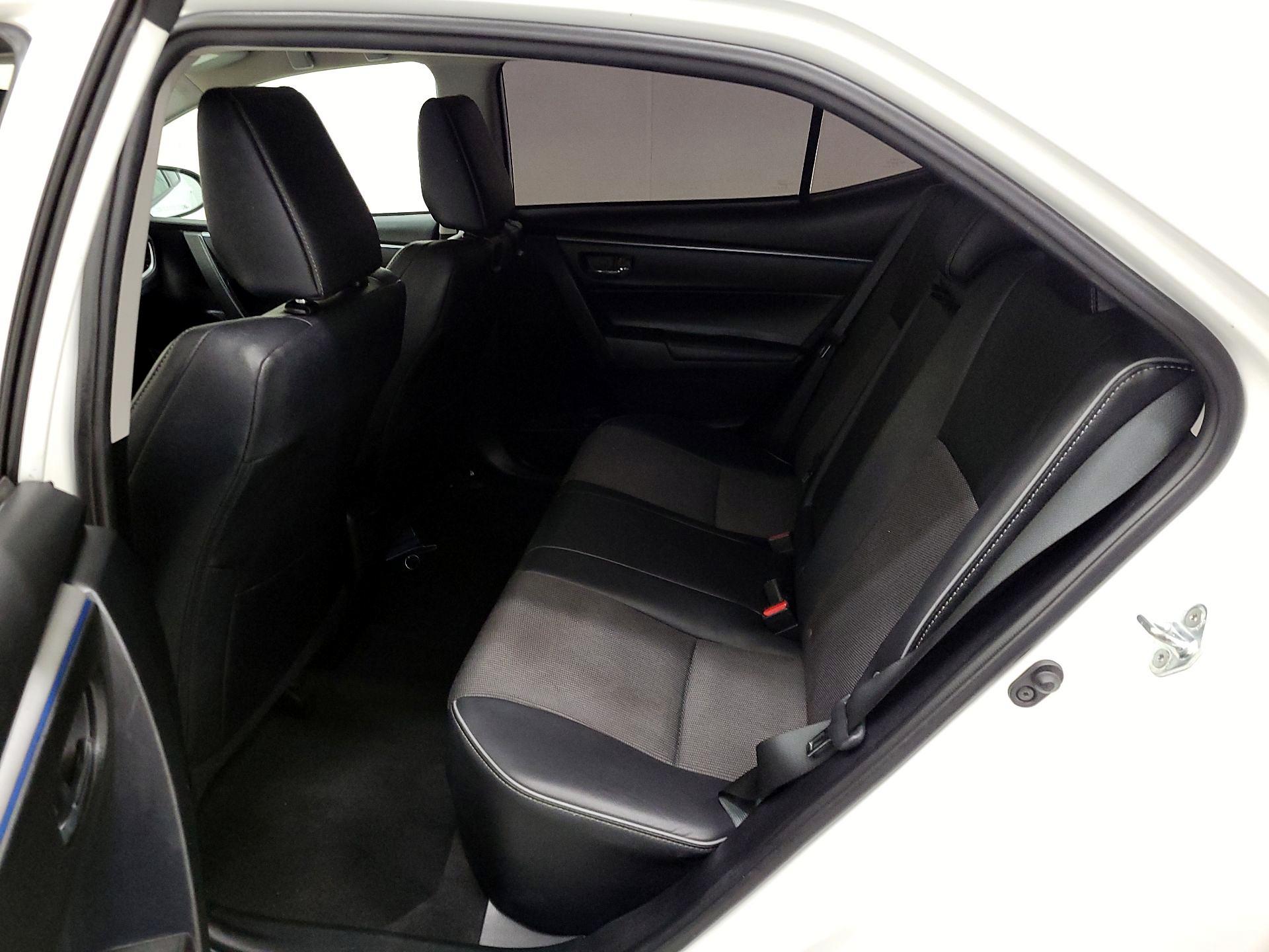 Thumbnail: 2016 Toyota Corolla - 19
