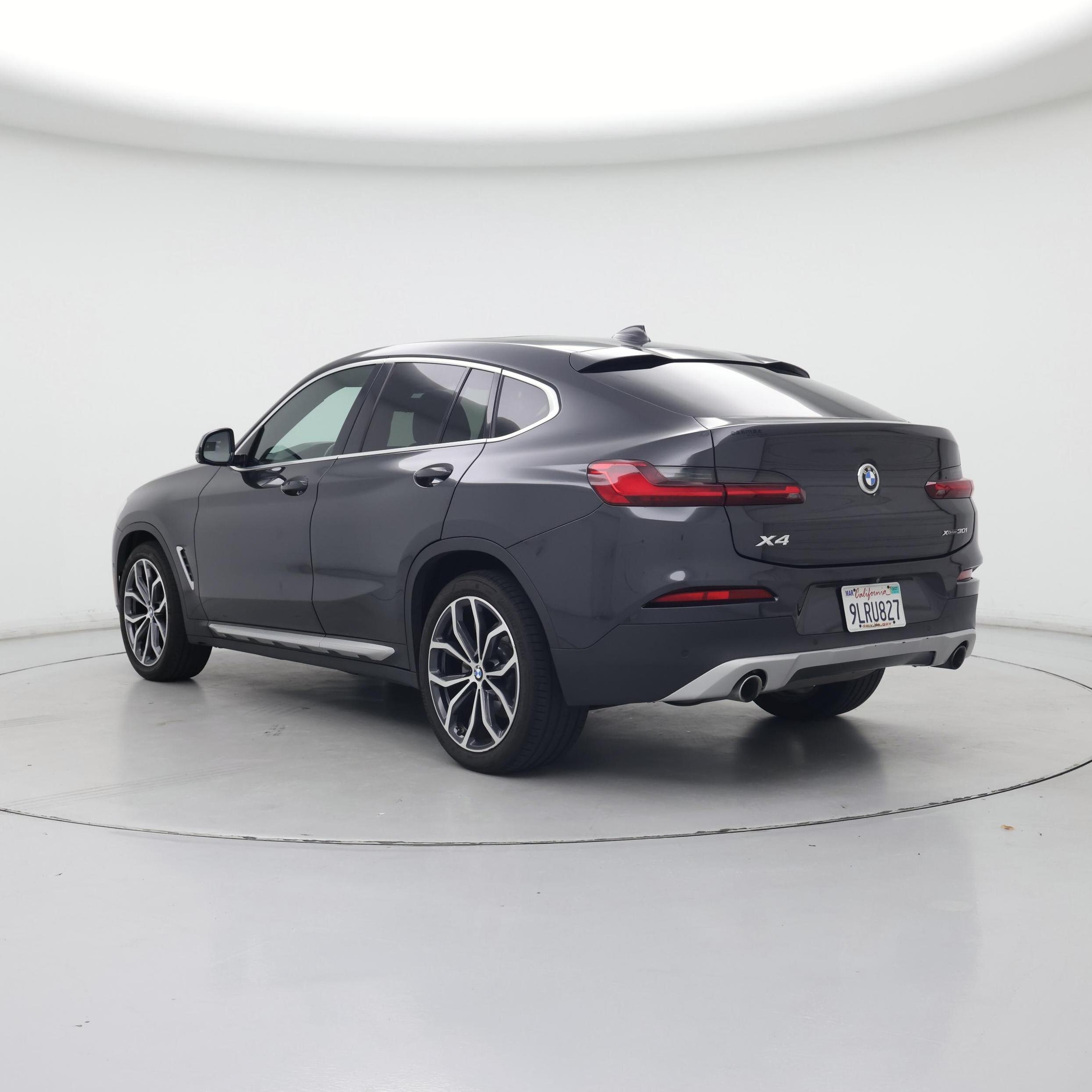 Thumbnail: 2021 BMW X4 - 2