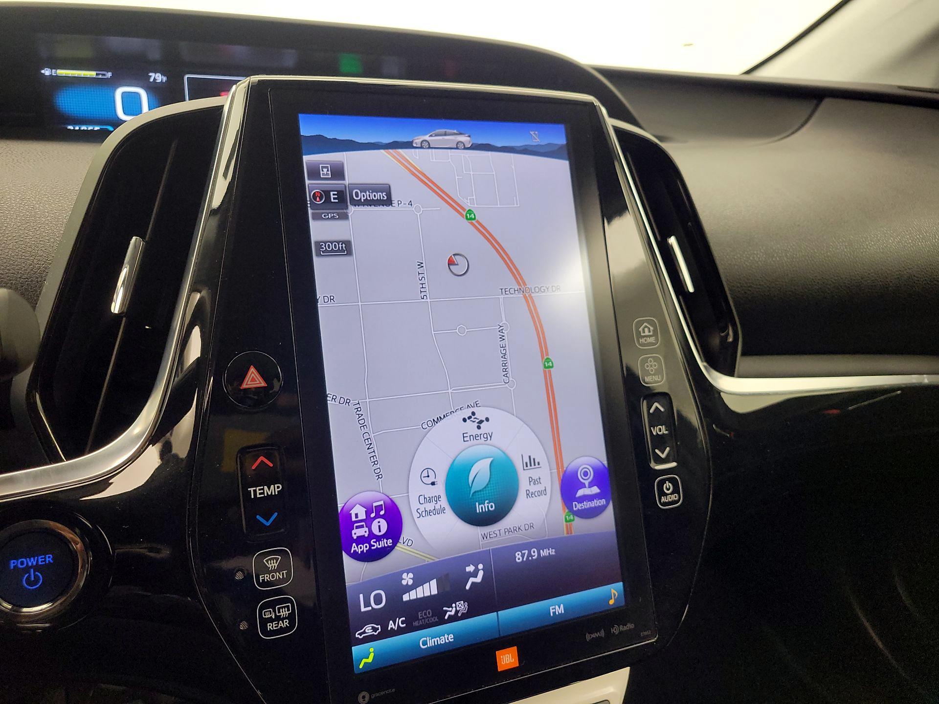 Thumbnail: 2018 Toyota Prius Prime - 12