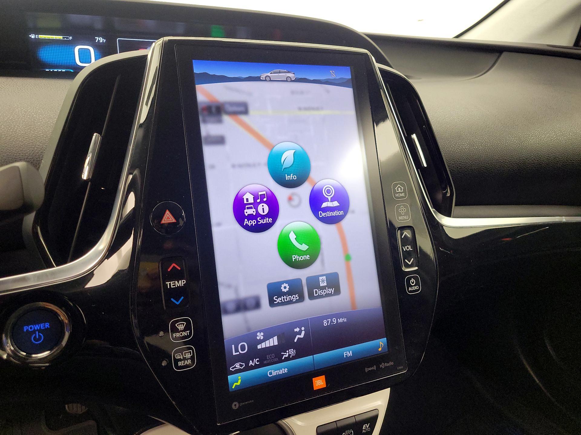 Thumbnail: 2018 Toyota Prius Prime - 14