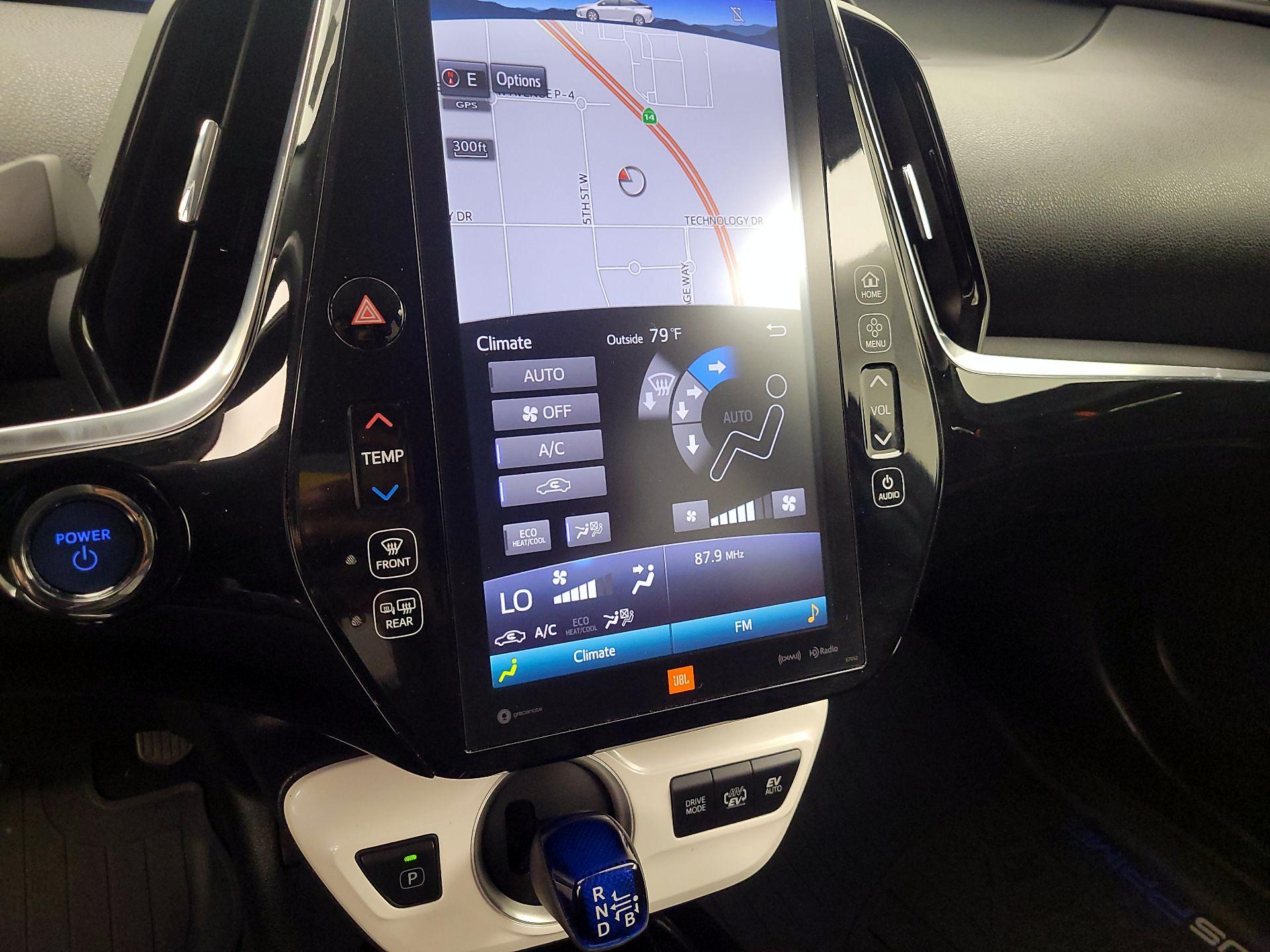 Thumbnail: 2018 Toyota Prius Prime - 15