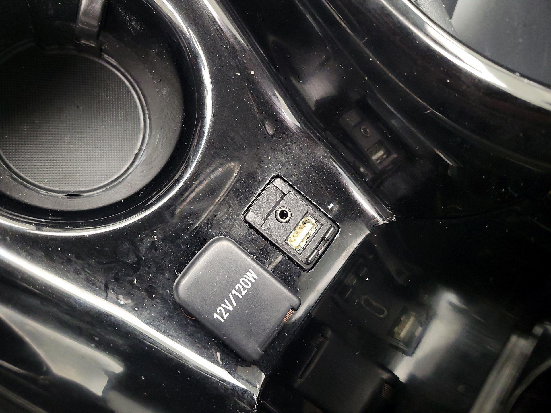 Thumbnail: 2018 Toyota Prius Prime - 17