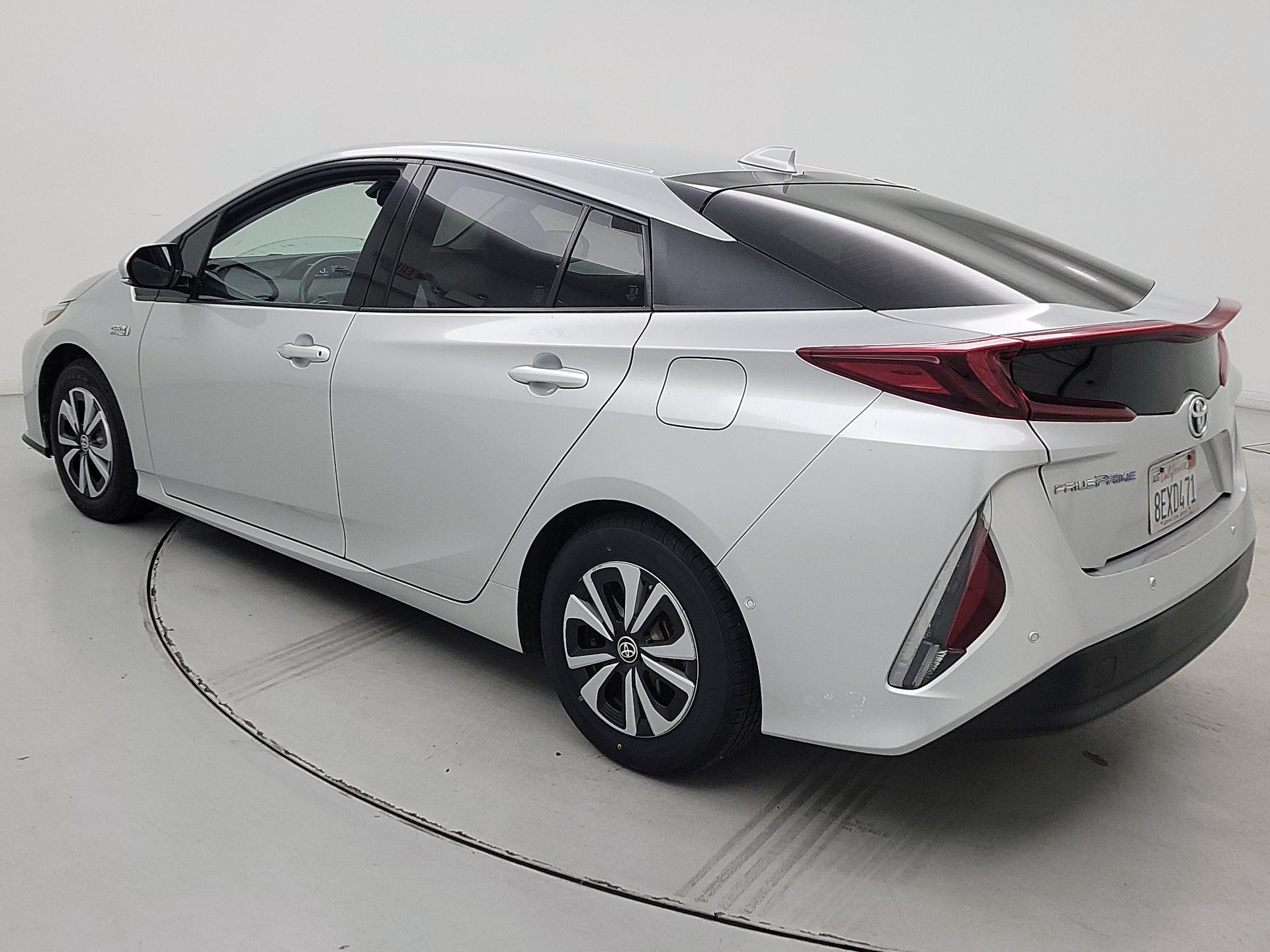 Thumbnail: 2018 Toyota Prius Prime - 7