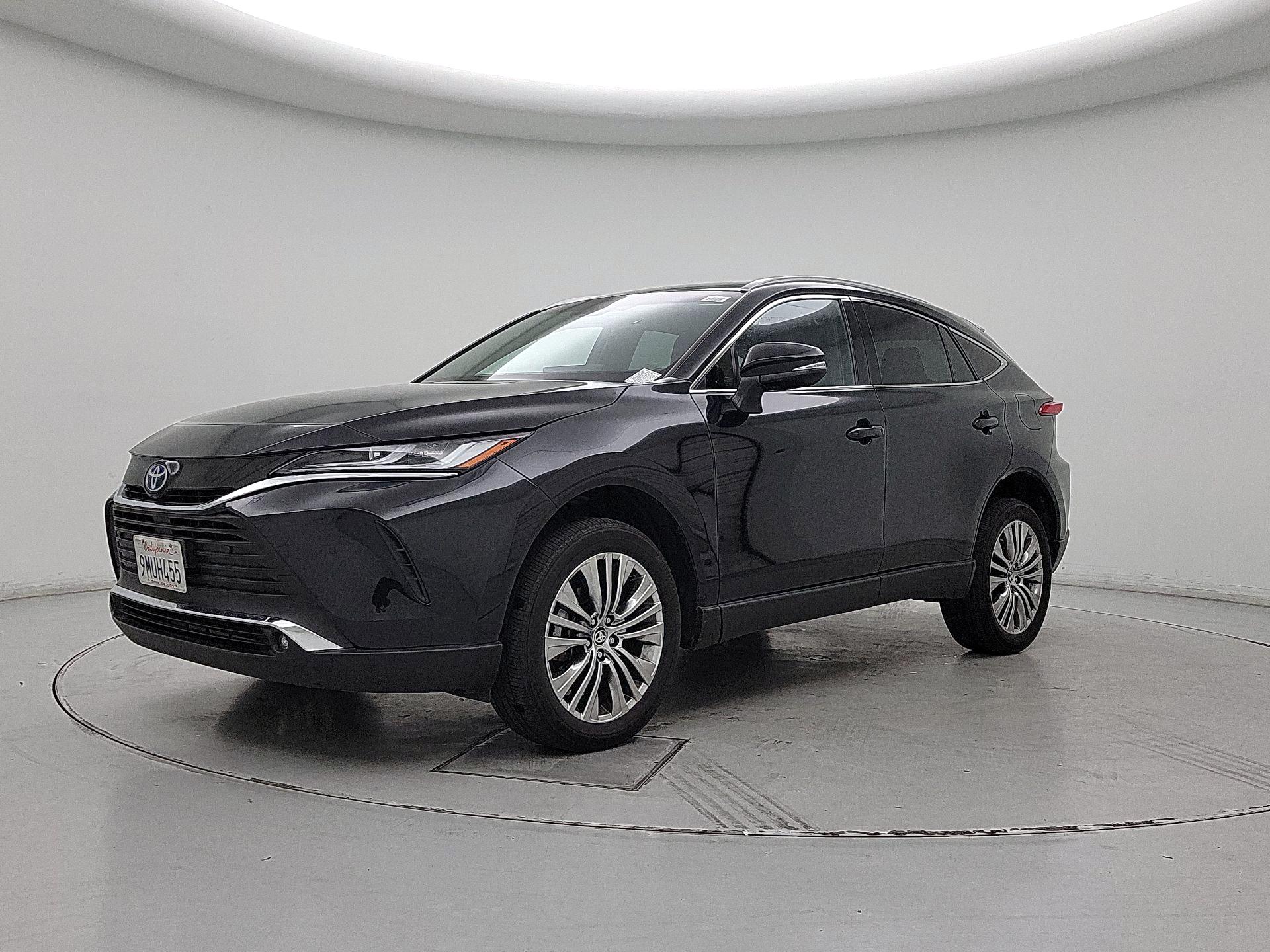 Thumbnail: 2024 Toyota Venza - 3